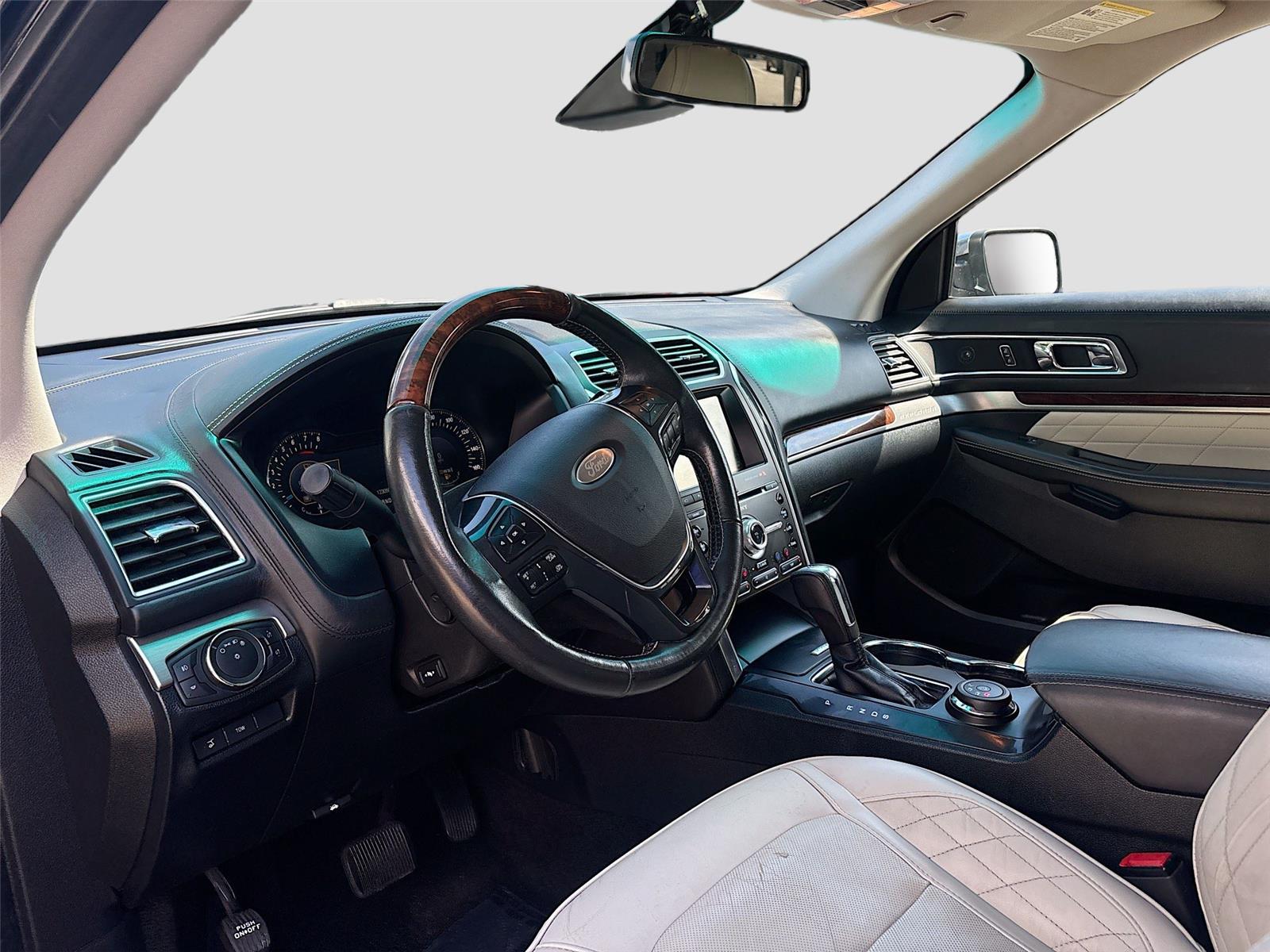 2016 Ford Explorer Platinum