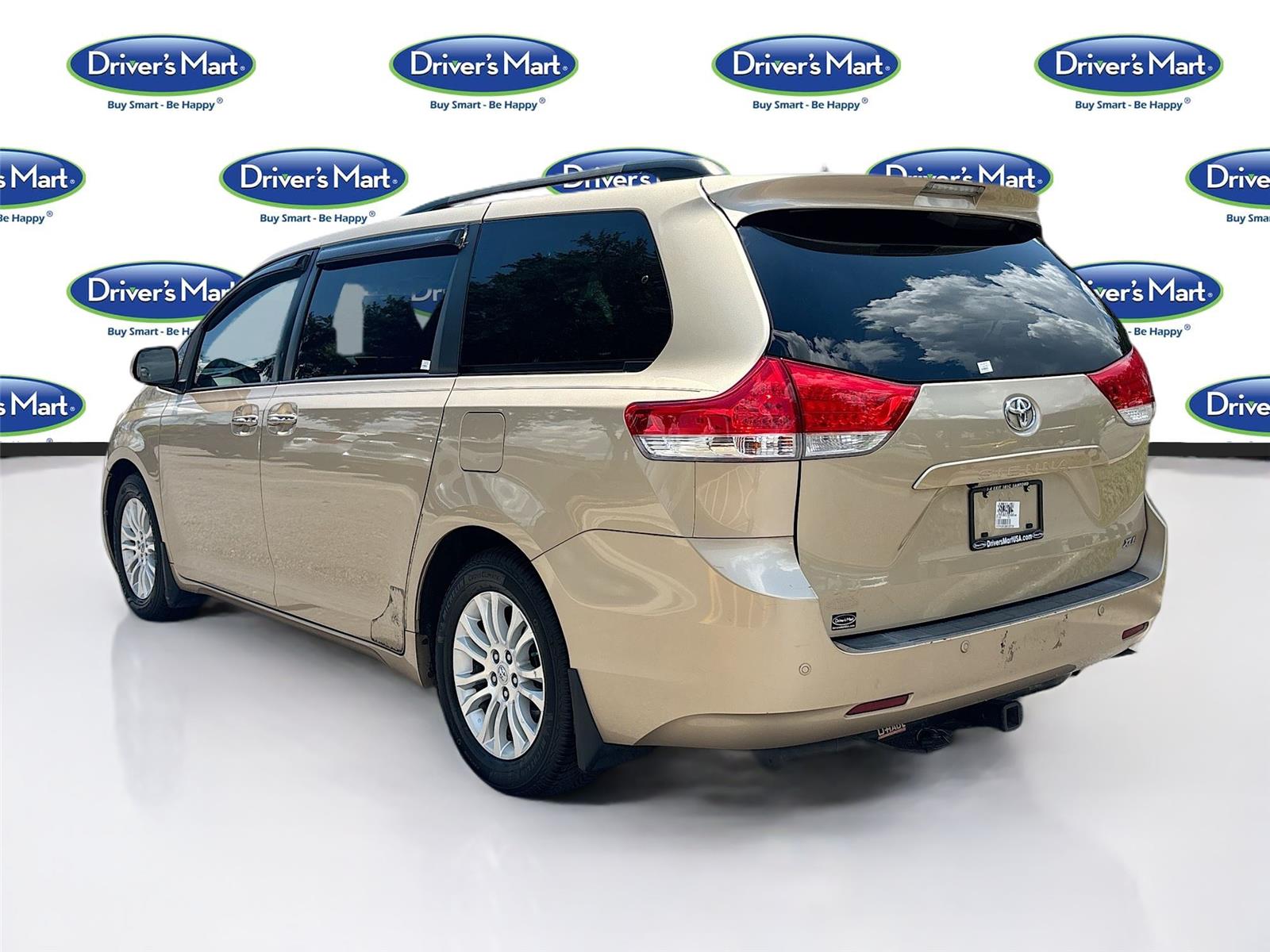 2011 Toyota Sienna XLE