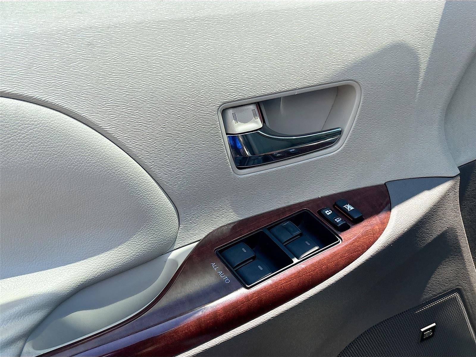 2011 Toyota Sienna XLE