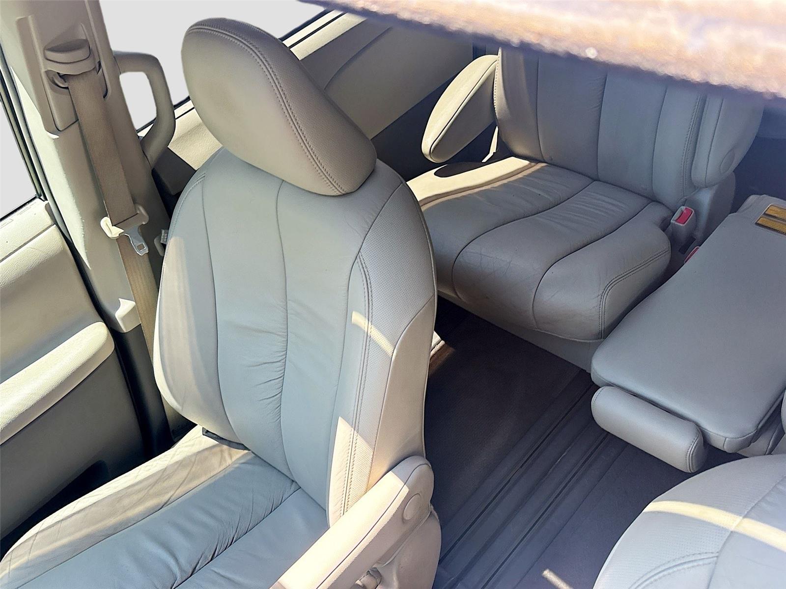 2011 Toyota Sienna XLE