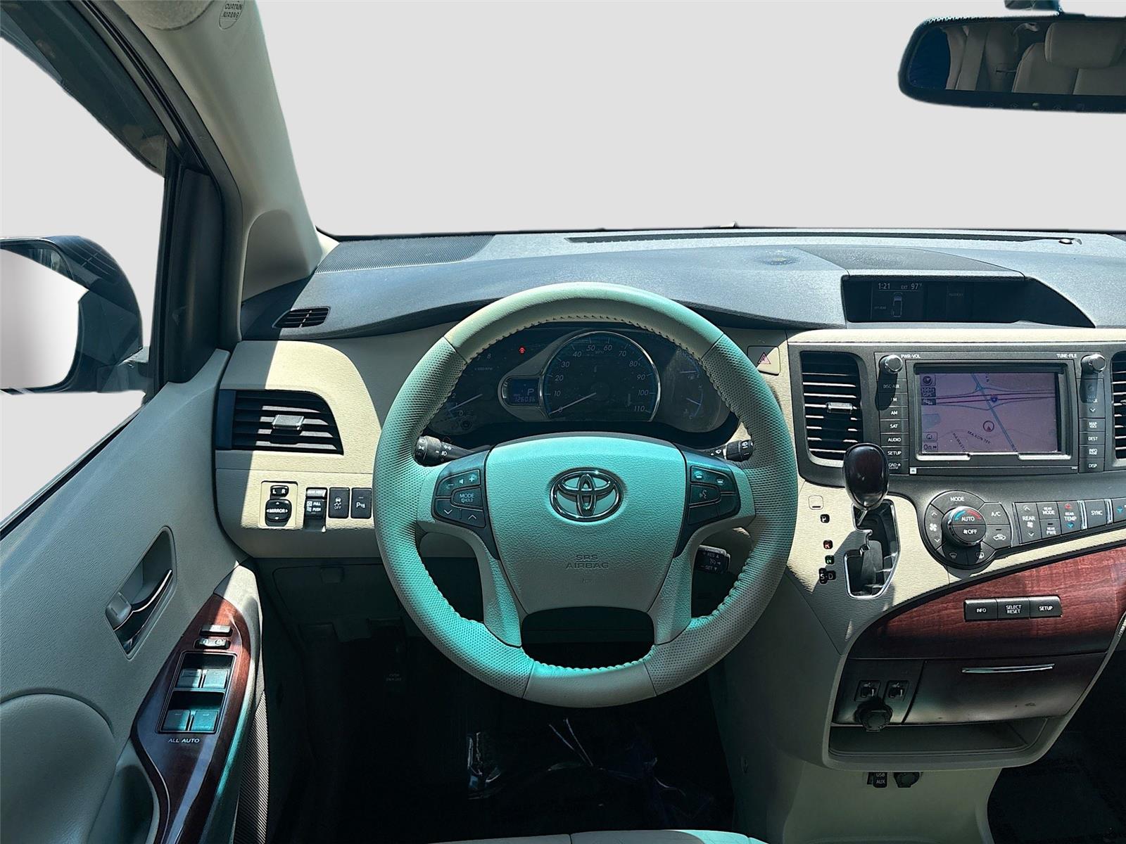 2011 Toyota Sienna XLE