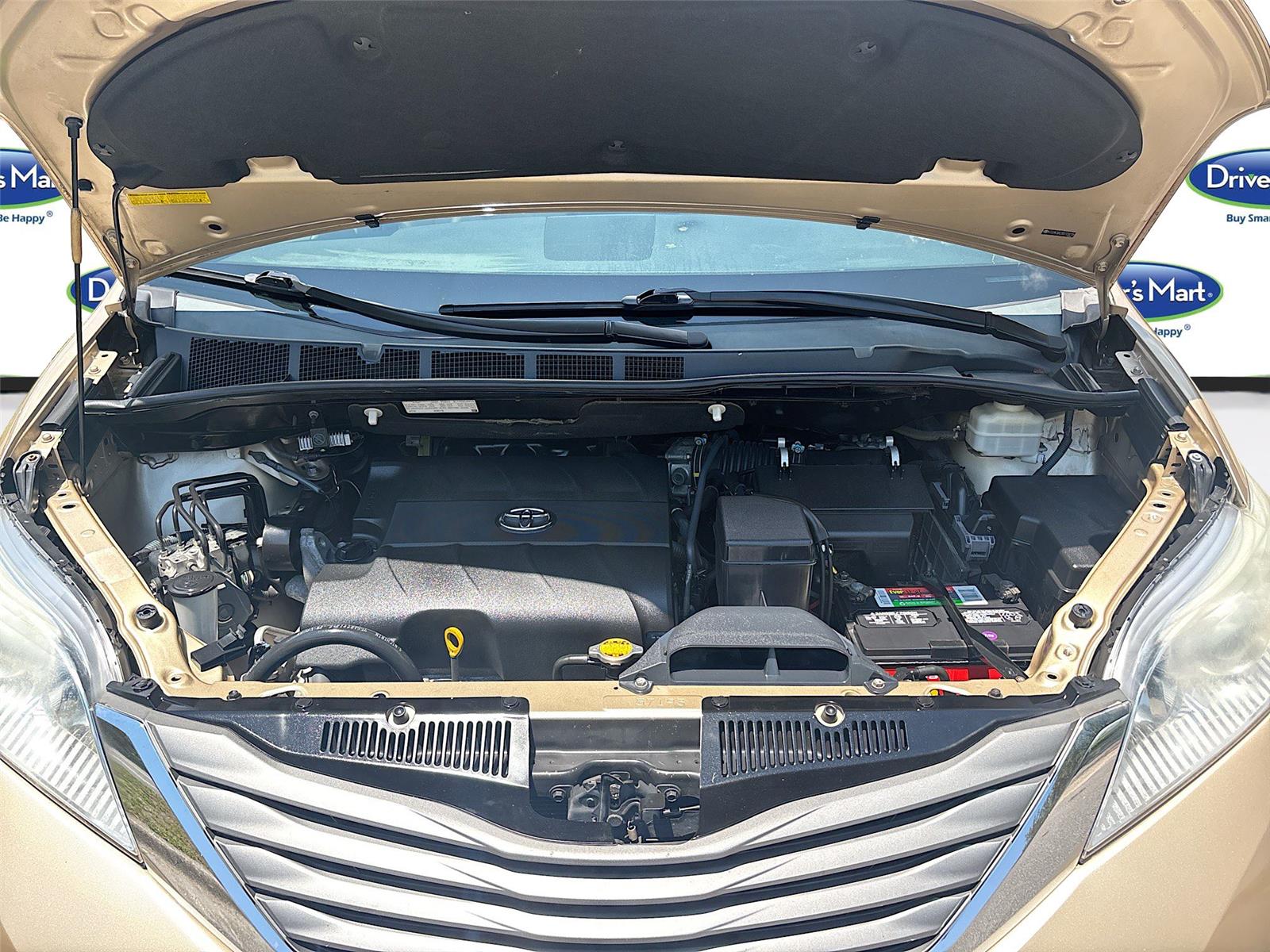 2011 Toyota Sienna XLE