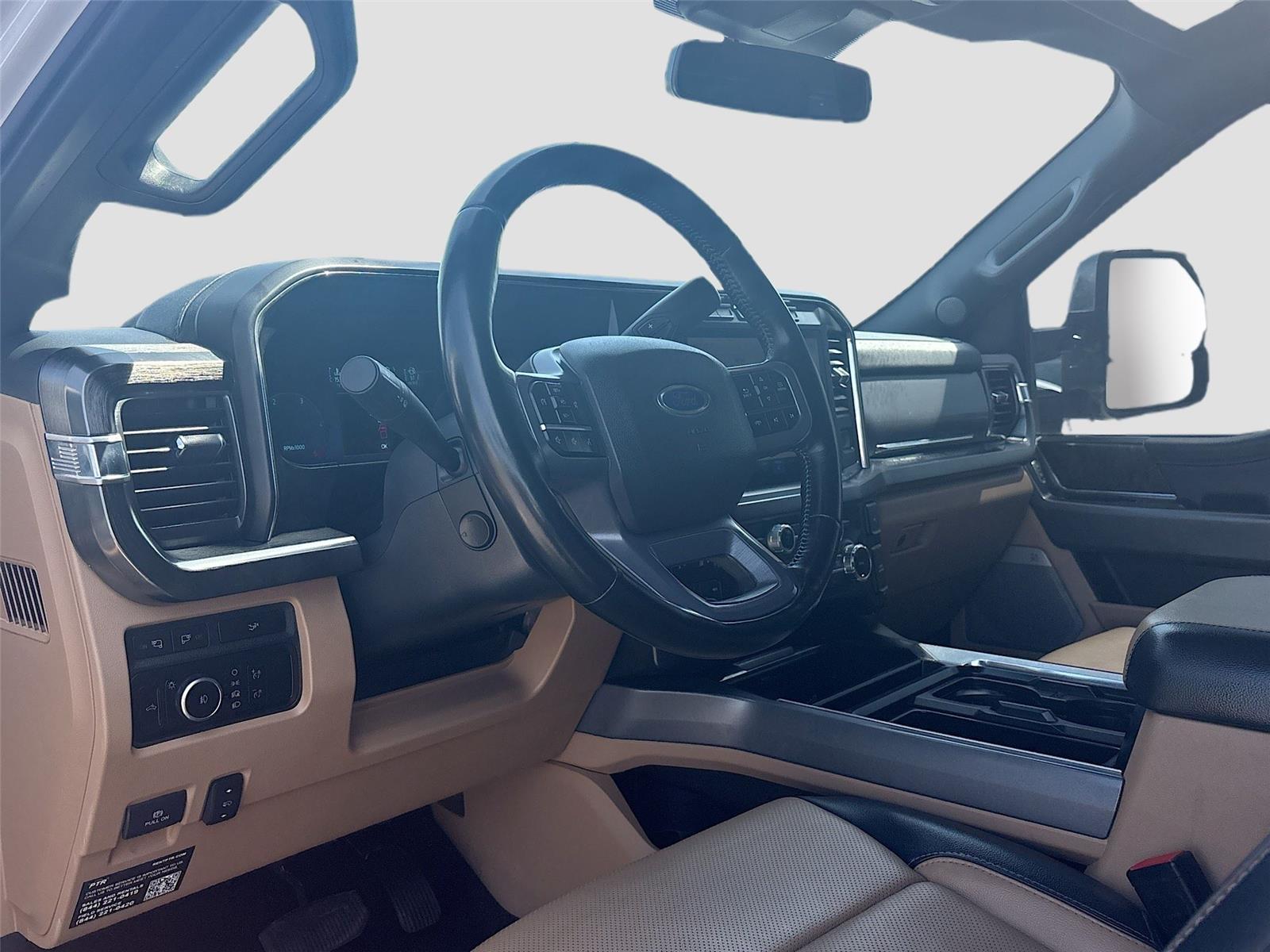 2023 Ford Super Duty F-250 SRW LARIAT
