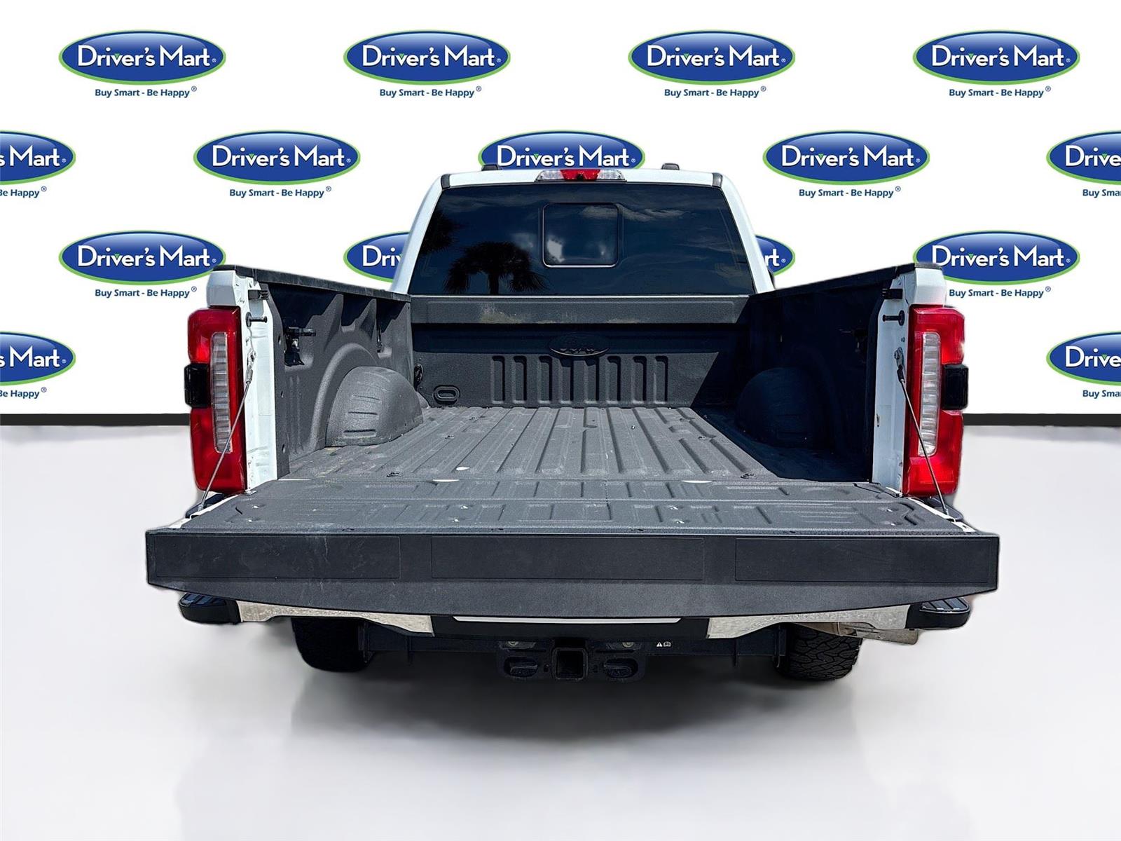 2023 Ford Super Duty F-250 SRW LARIAT