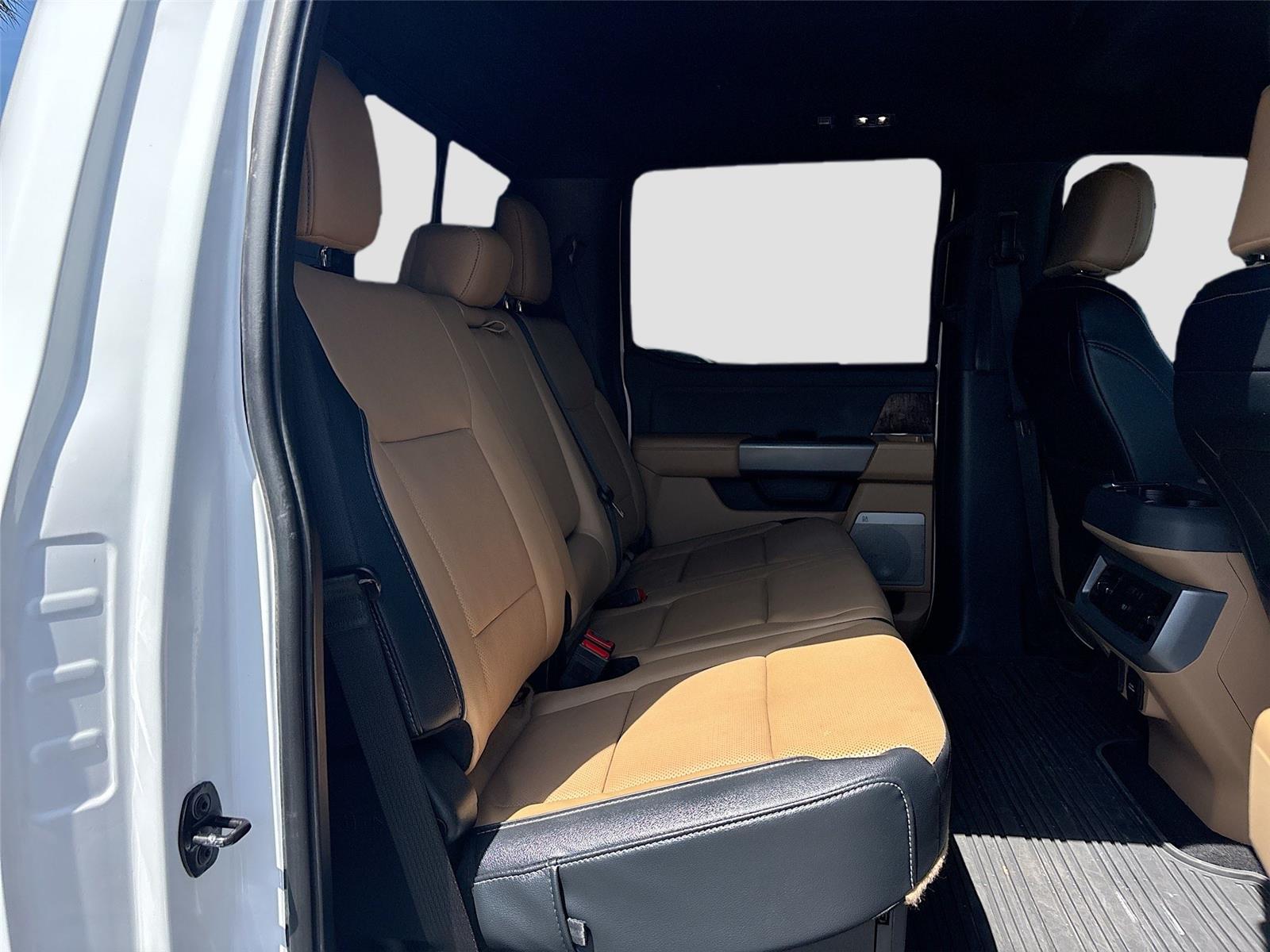 2023 Ford Super Duty F-250 SRW LARIAT