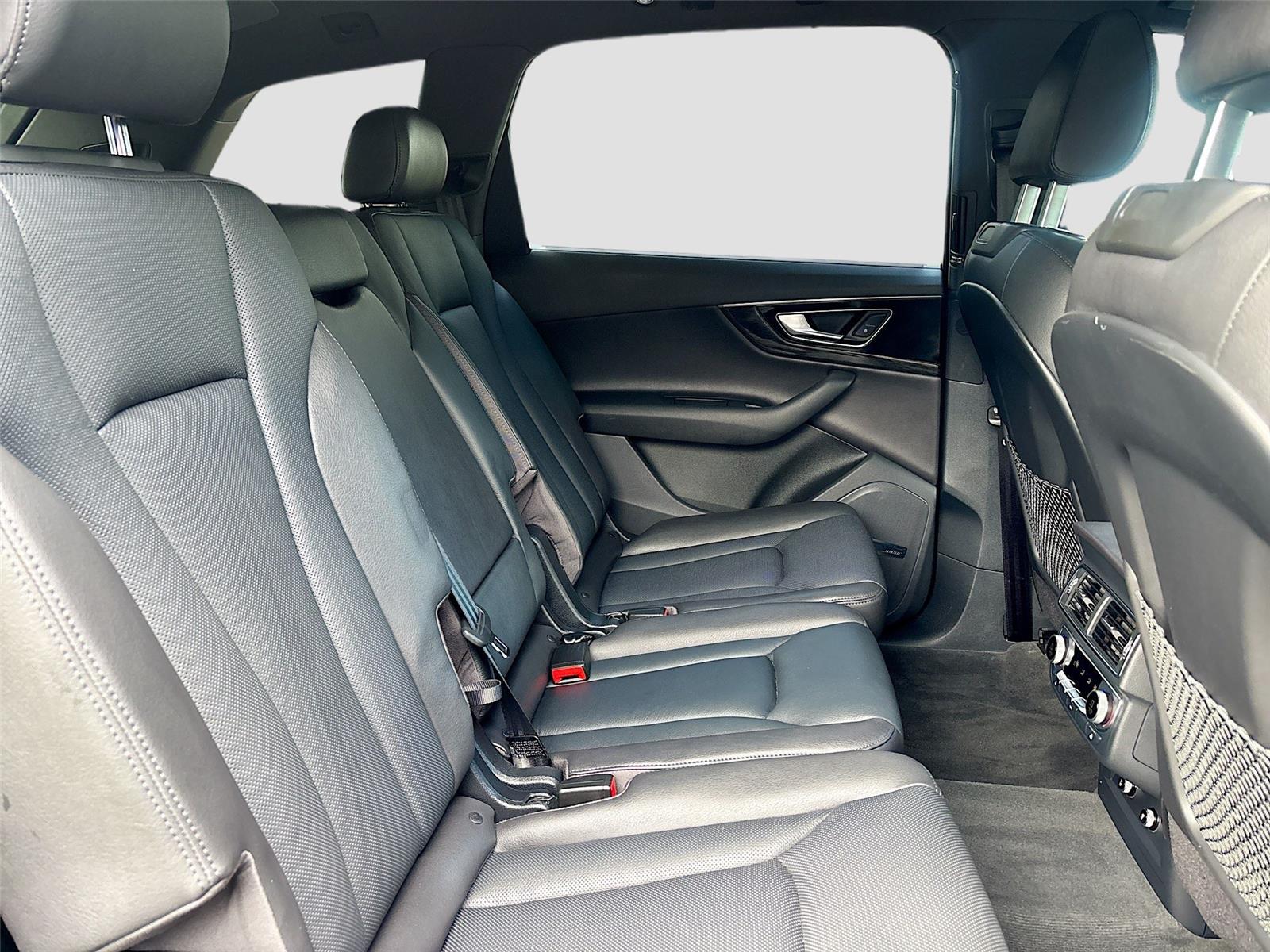 2018 Audi Q7 Prestige