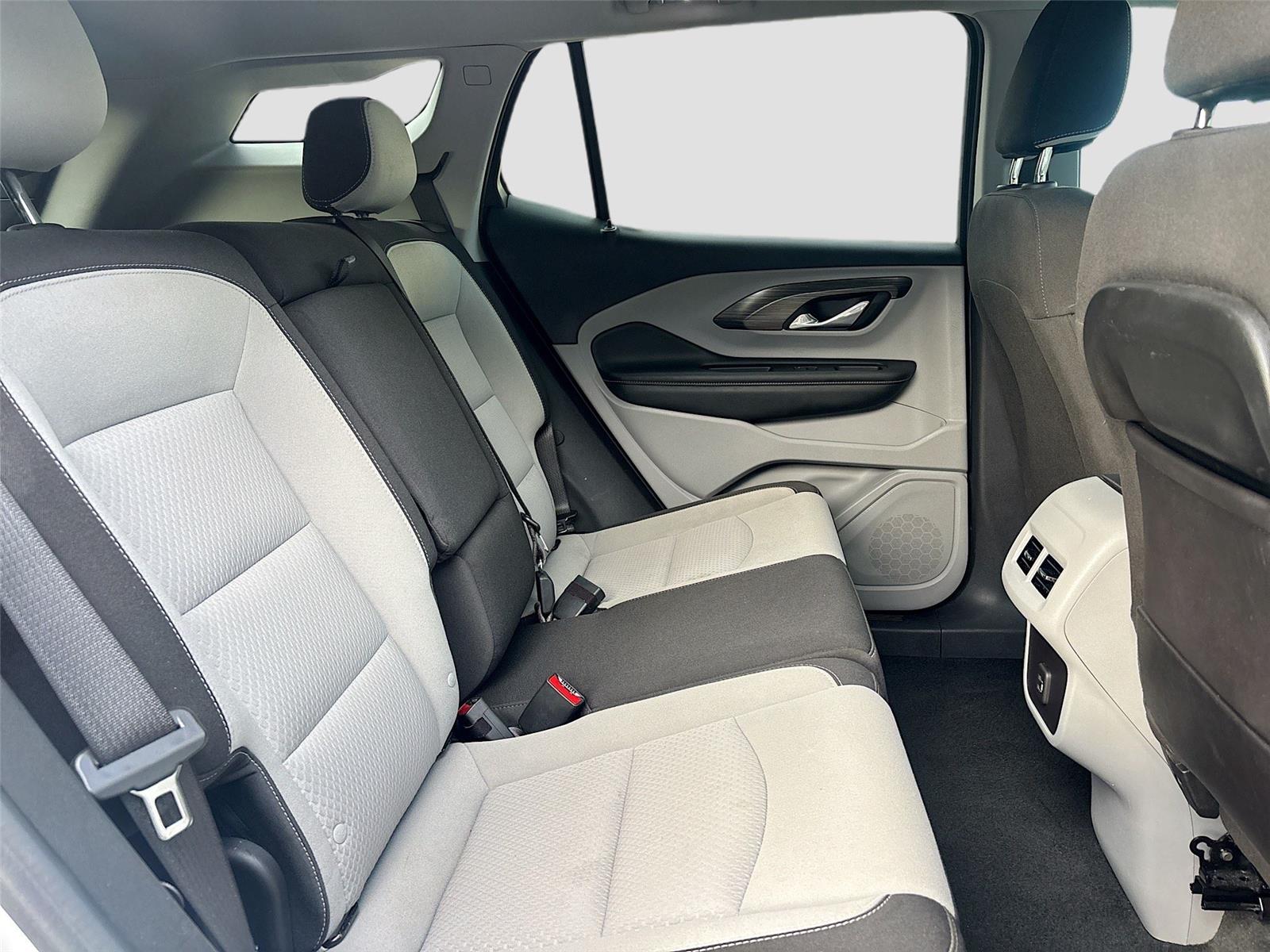 2024 Gmc Terrain SLE photo 21