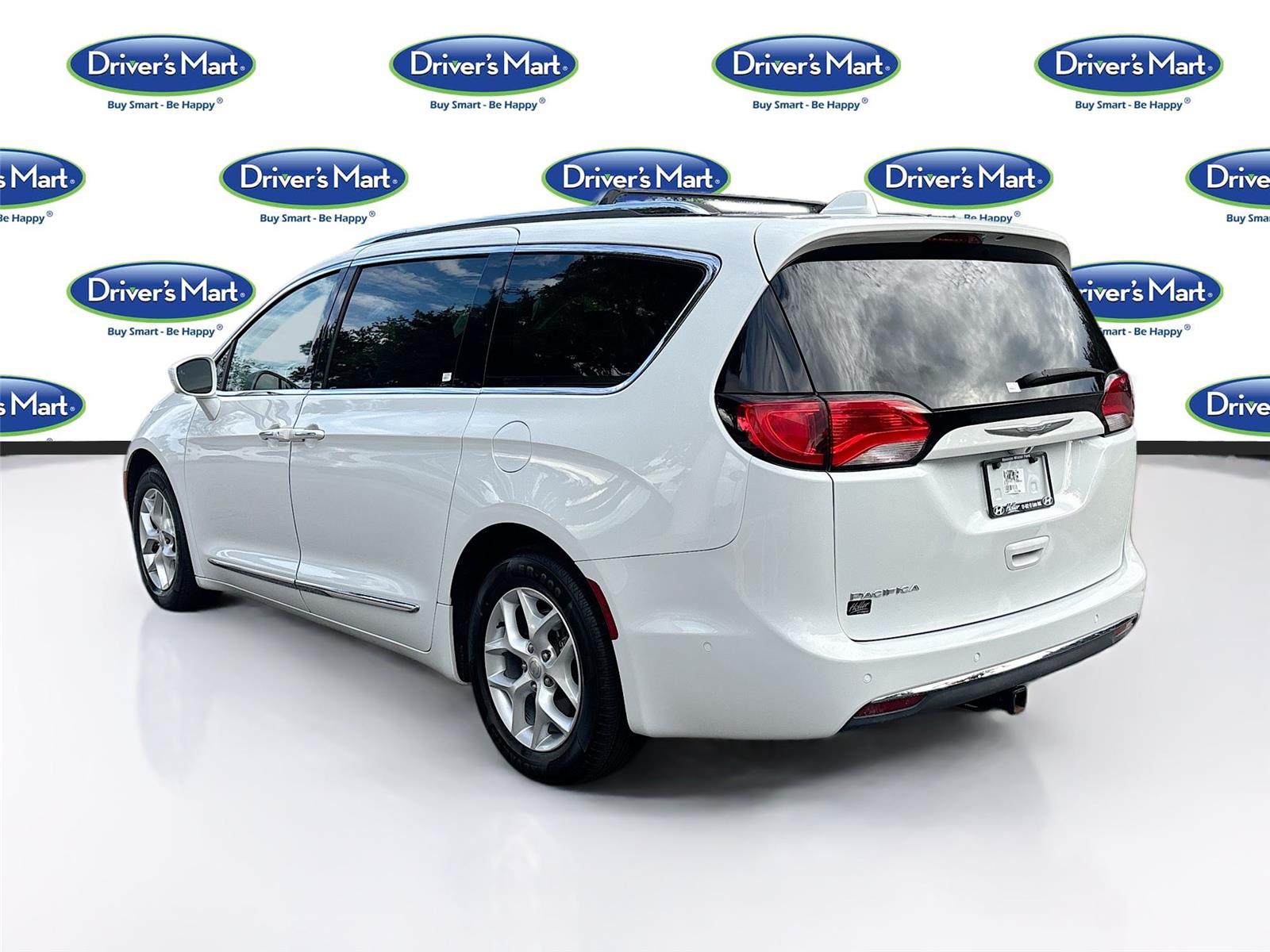 2018 Chrysler Pacifica Touring L Plus
