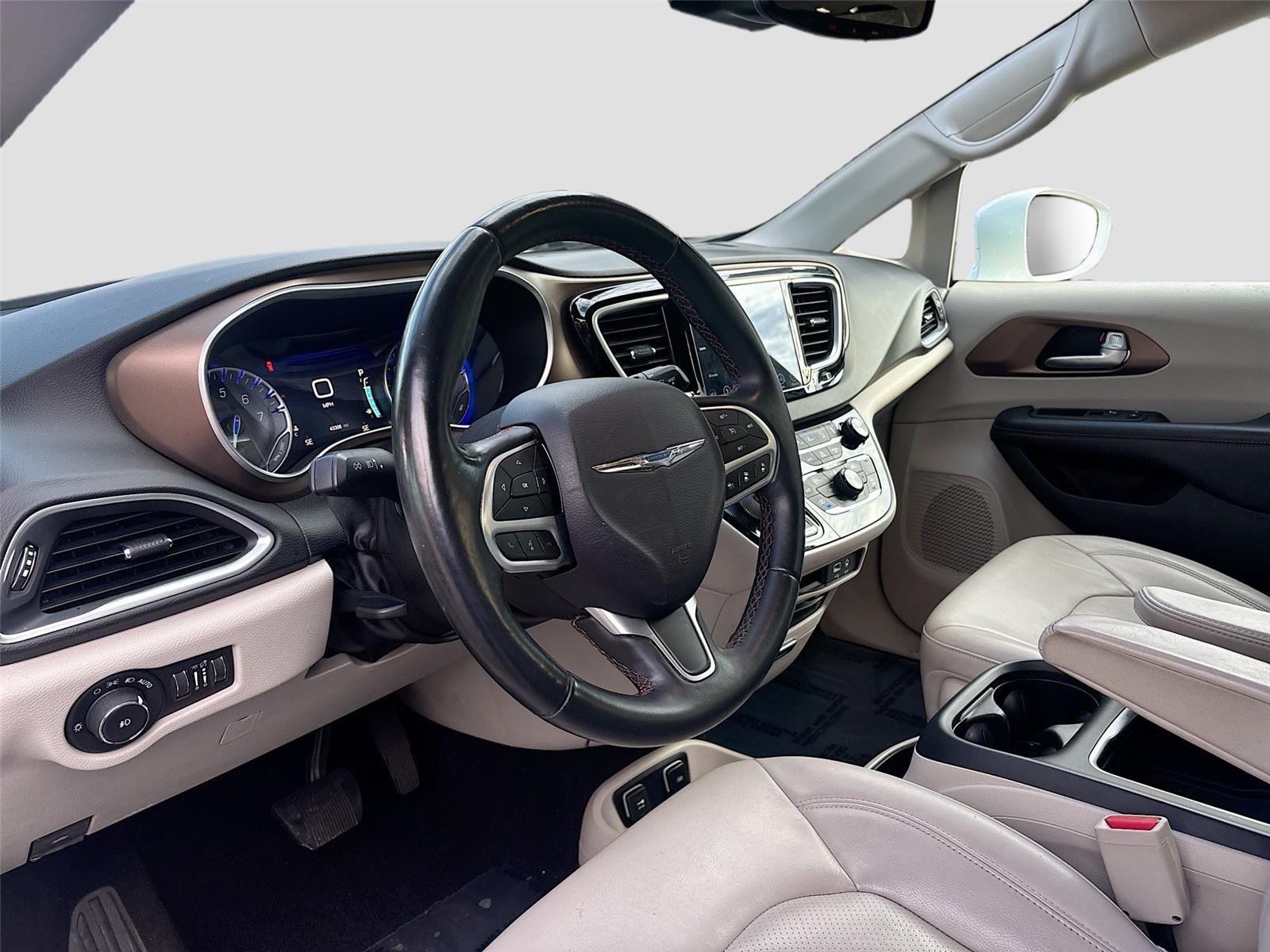 2018 Chrysler Pacifica Touring L Plus