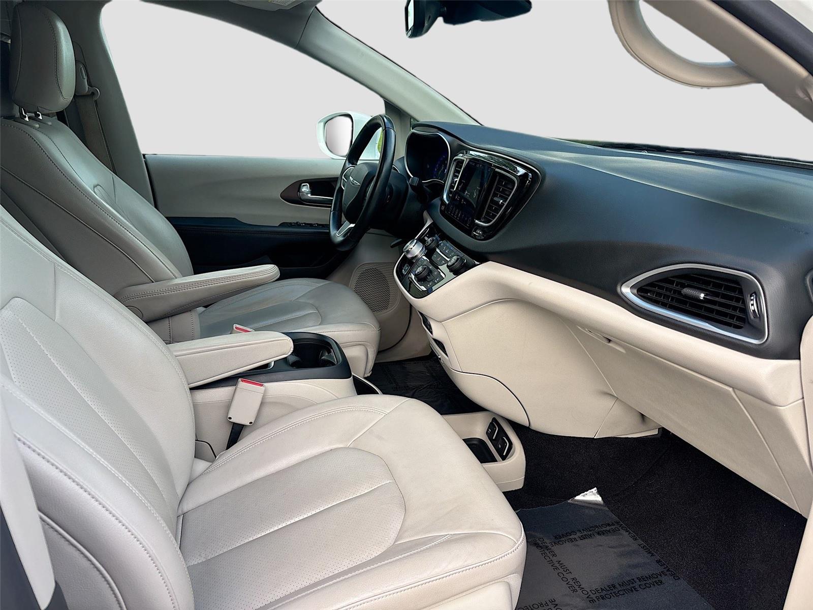 2018 Chrysler Pacifica Touring L Plus