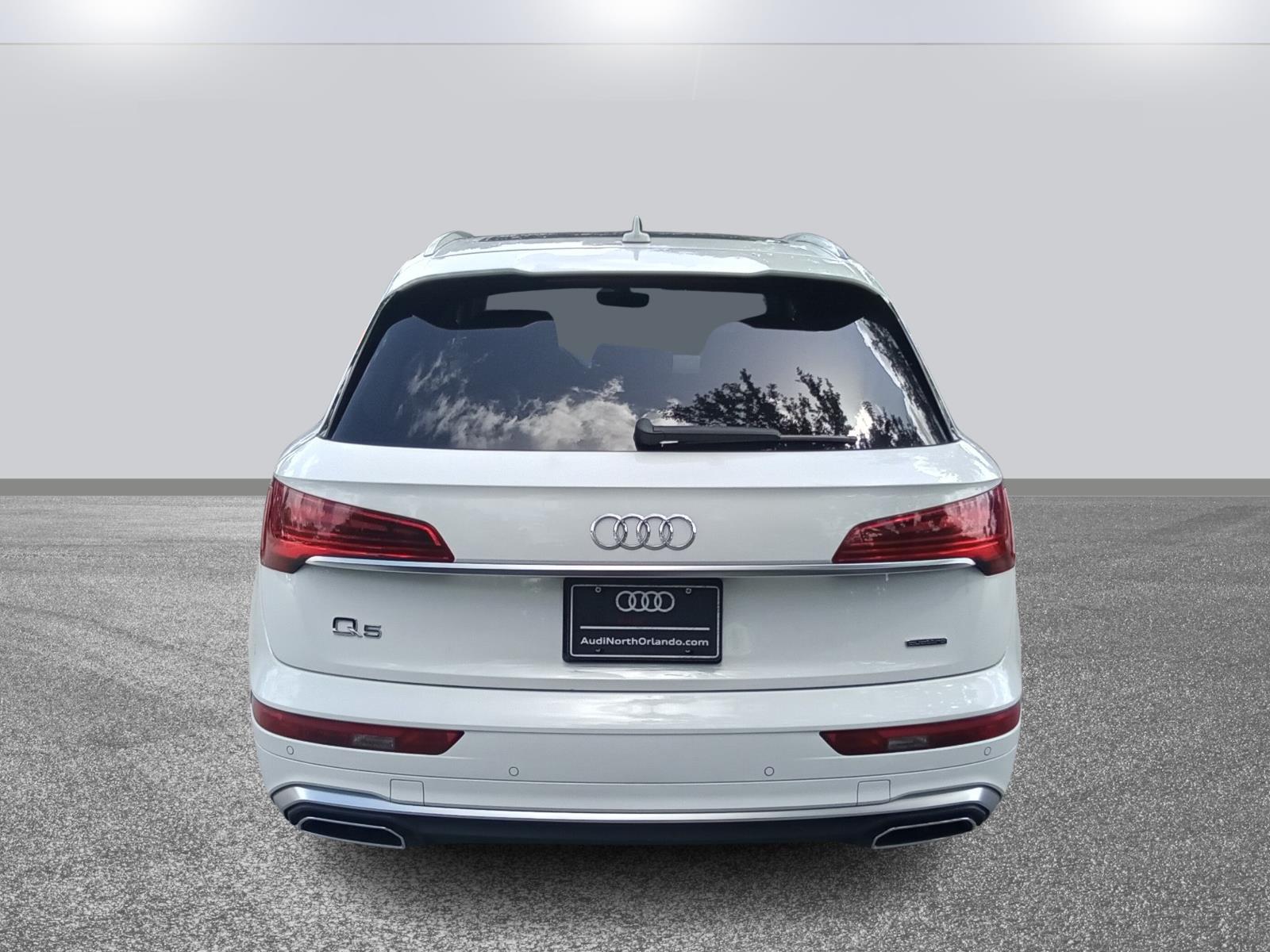 2023 Audi Q5 S line Premium