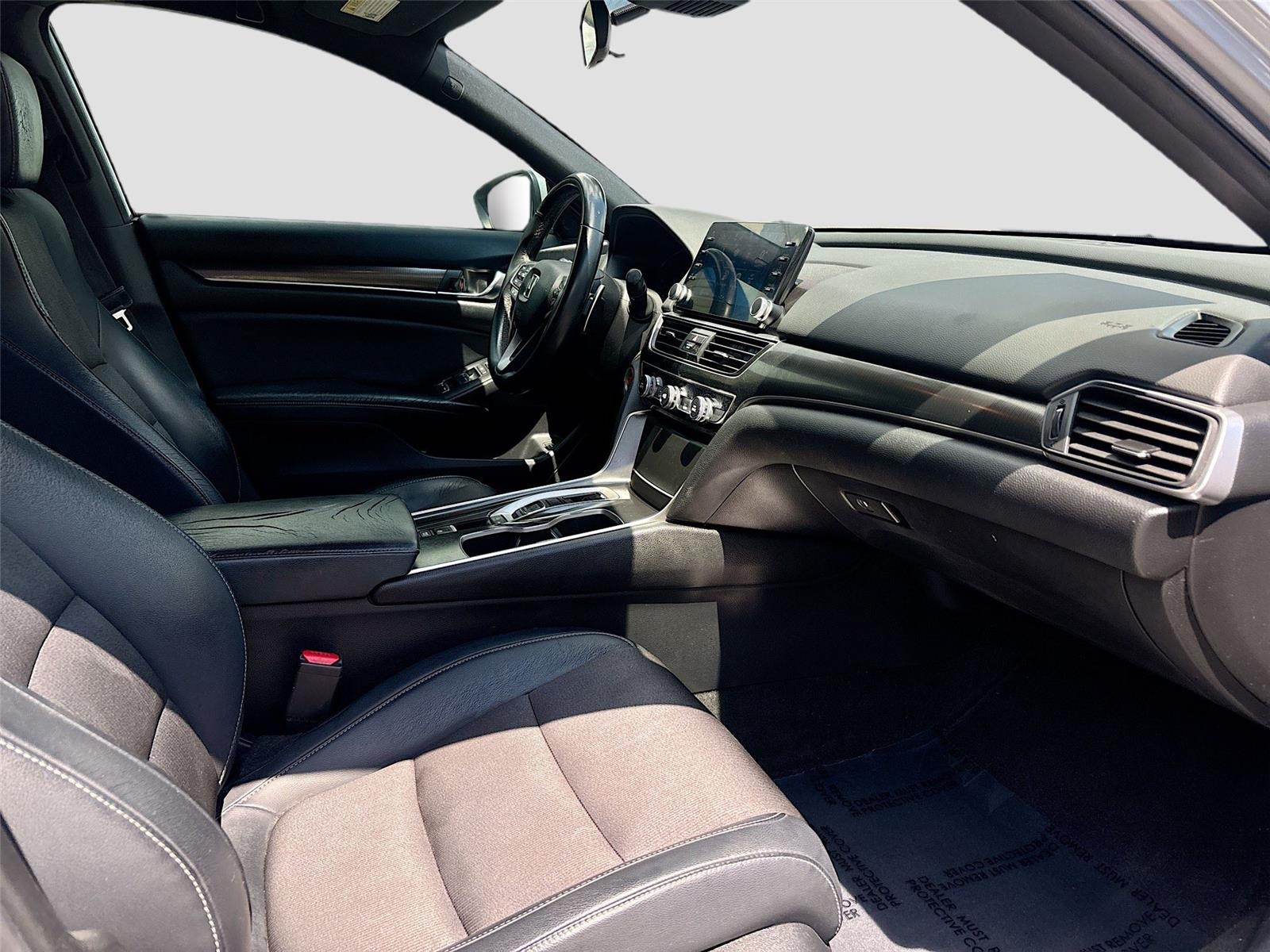 2018 Honda Accord Sedan Sport 2.0T