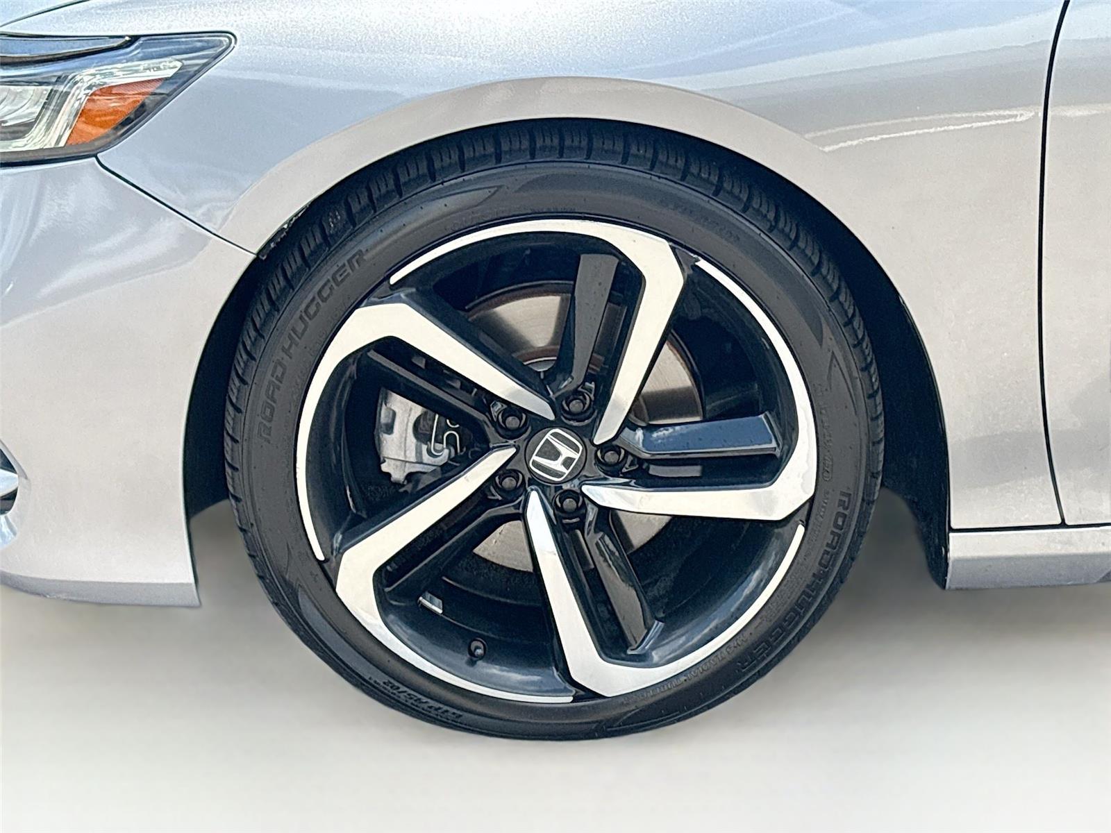 2018 Honda Accord Sedan Sport 2.0T
