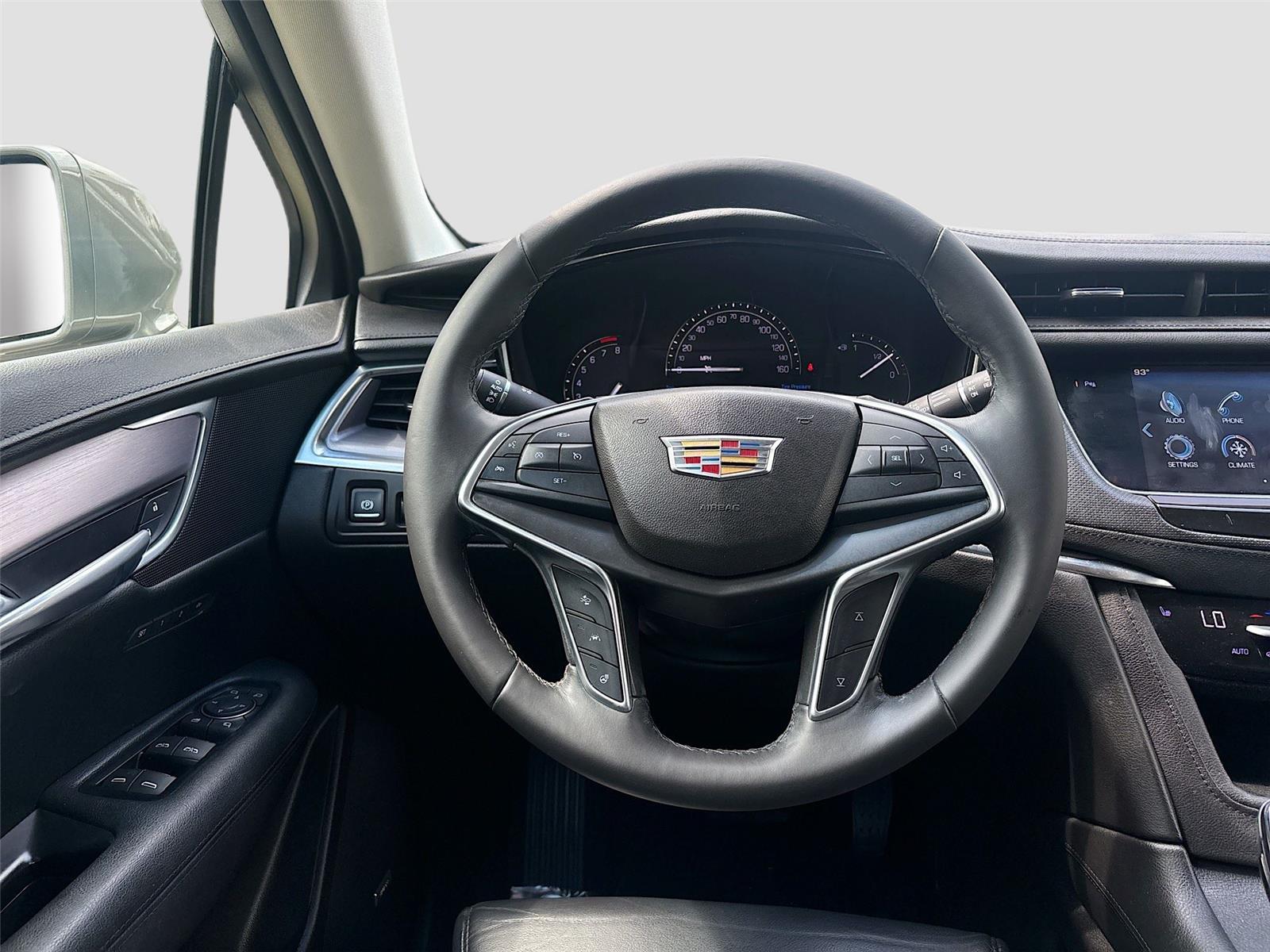 2017 Cadillac XT5 Luxury FWD