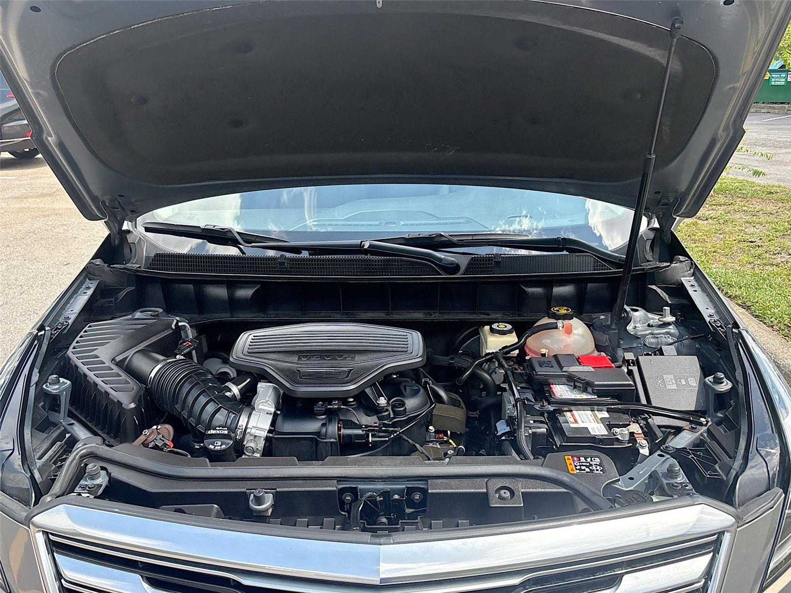 2017 Cadillac XT5 Luxury FWD