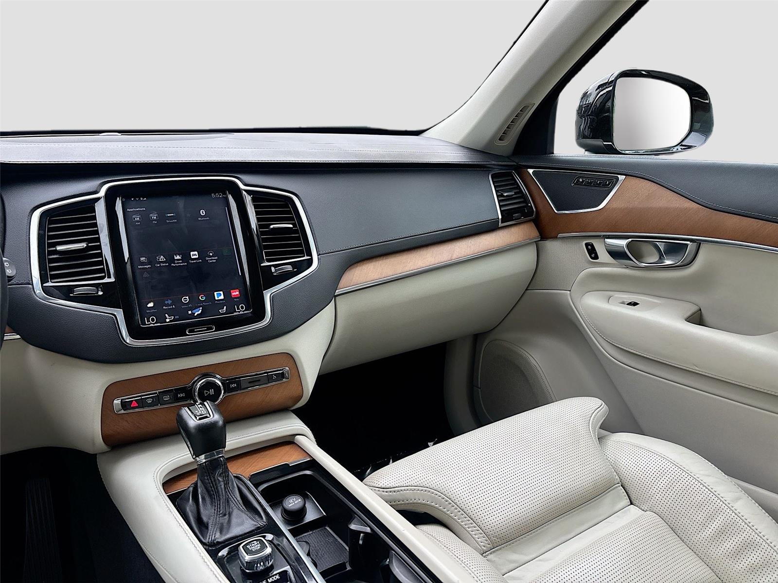 2018 Volvo XC90 Inscription