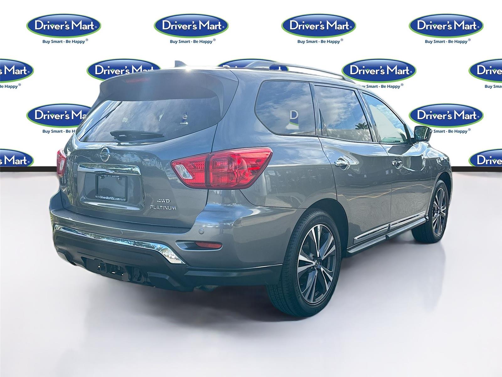 2020 Nissan Pathfinder Platinum