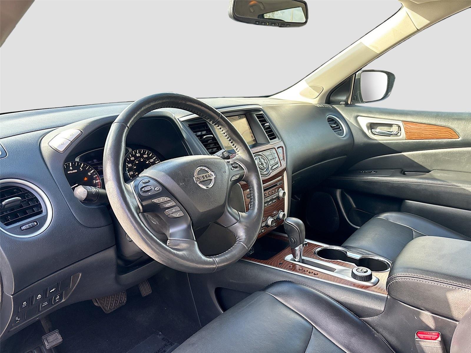 2020 Nissan Pathfinder Platinum