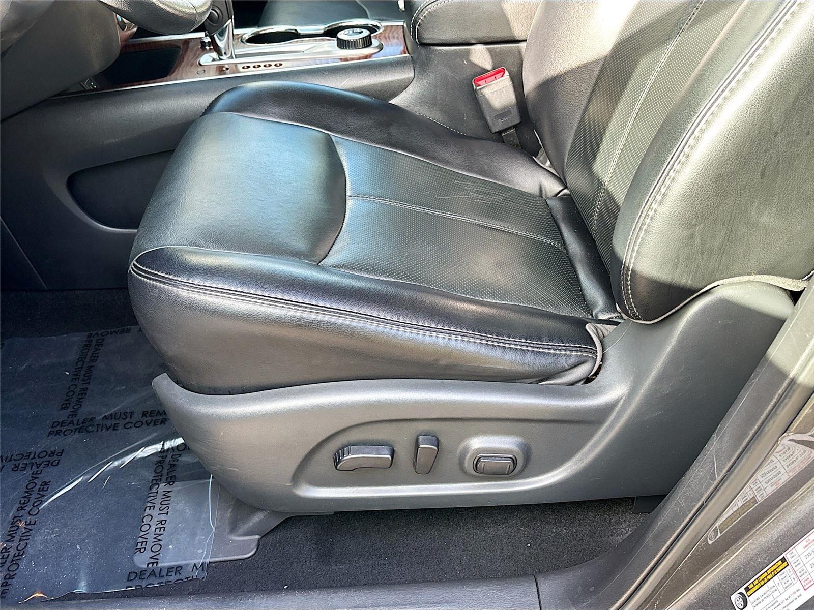 2020 Nissan Pathfinder Platinum
