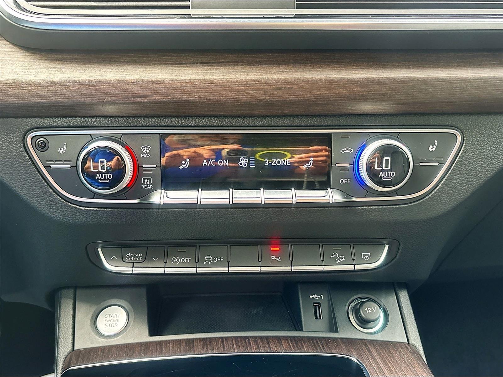 2023 Audi Q5 S line Premium