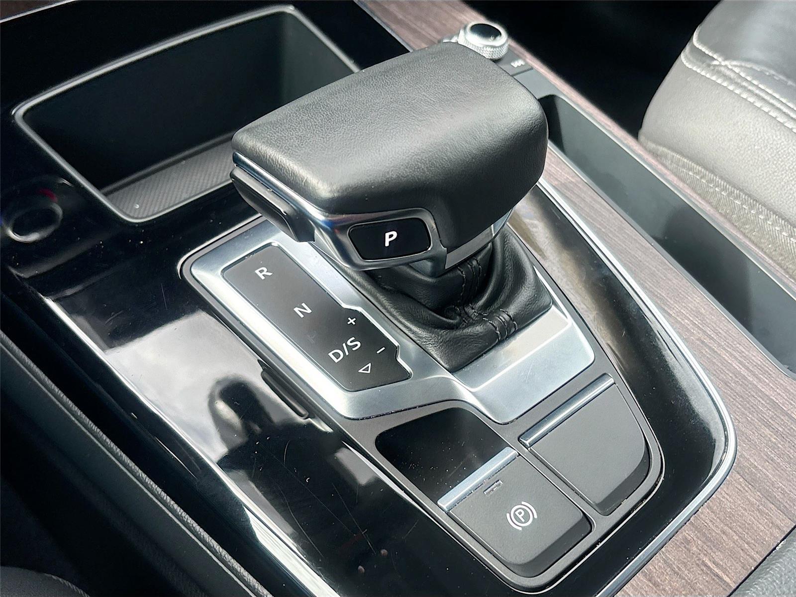 2023 Audi Q5 S line Premium