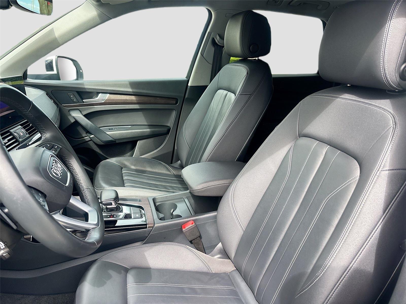 2023 Audi Q5 S line Premium