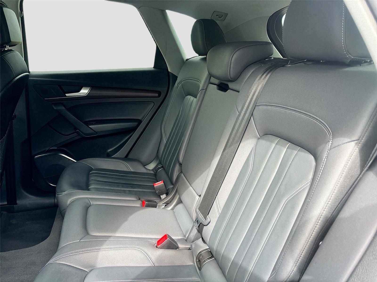 2023 Audi Q5 S line Premium