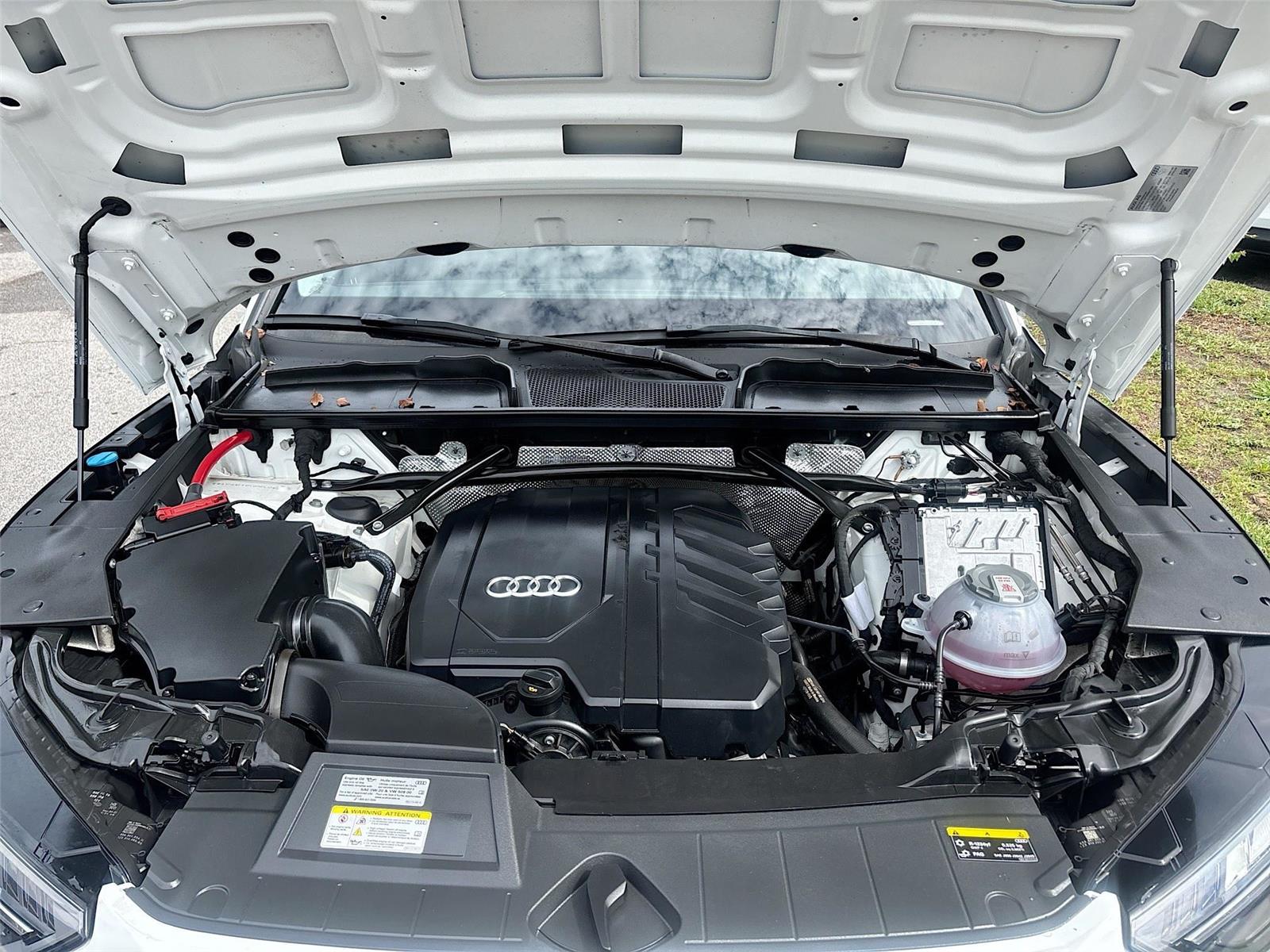 2023 Audi Q5 S line Premium