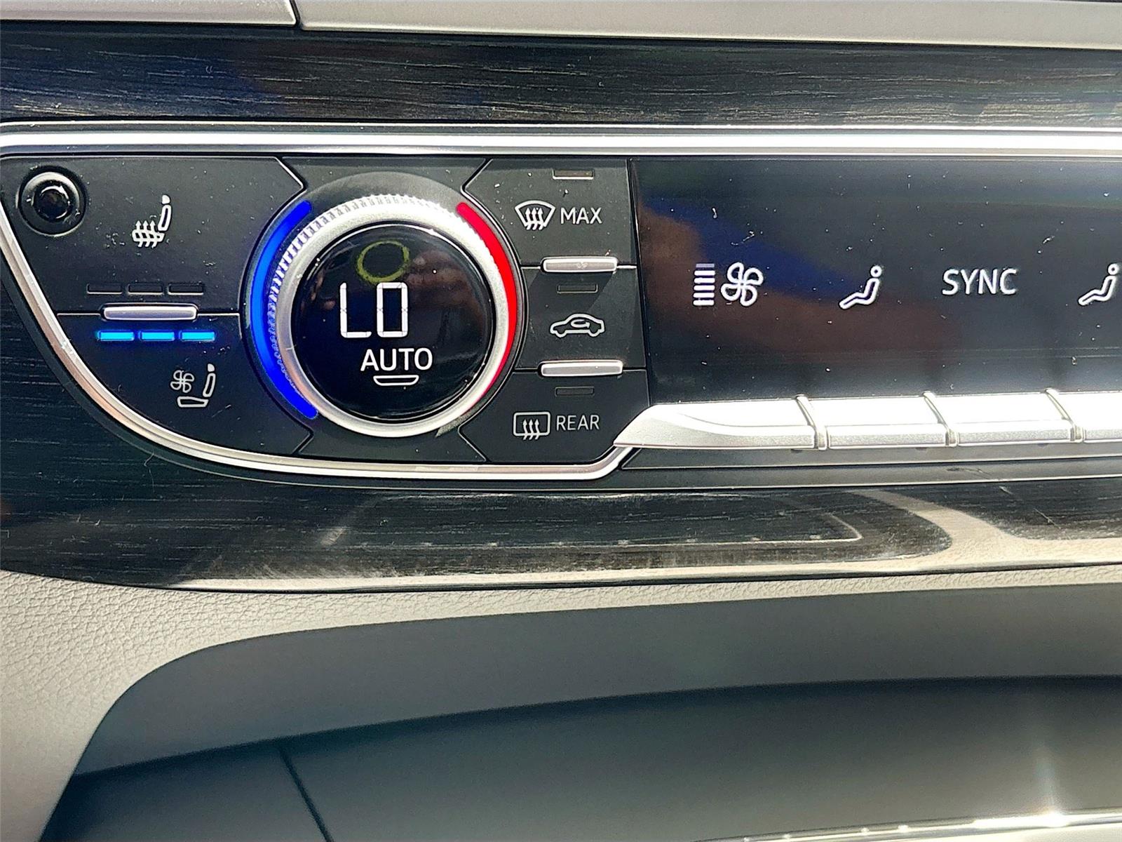 2019 Audi Q7 Premium Plus