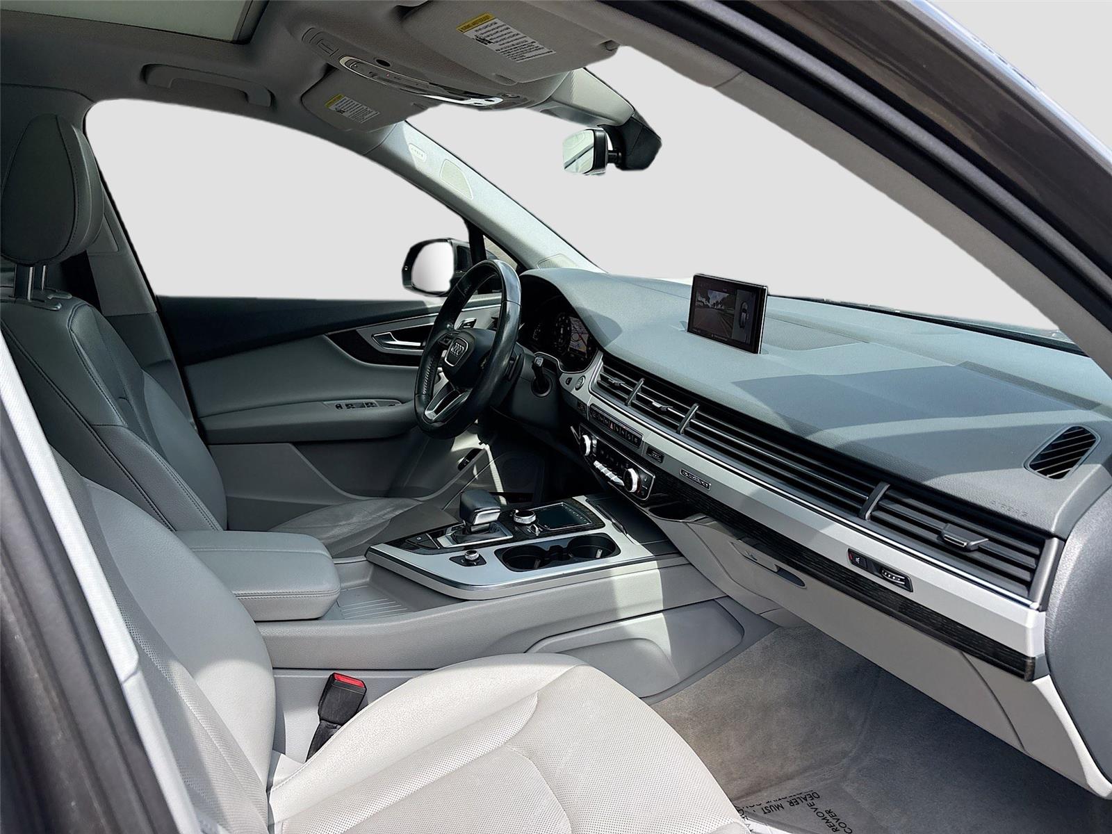 2019 Audi Q7 Premium Plus