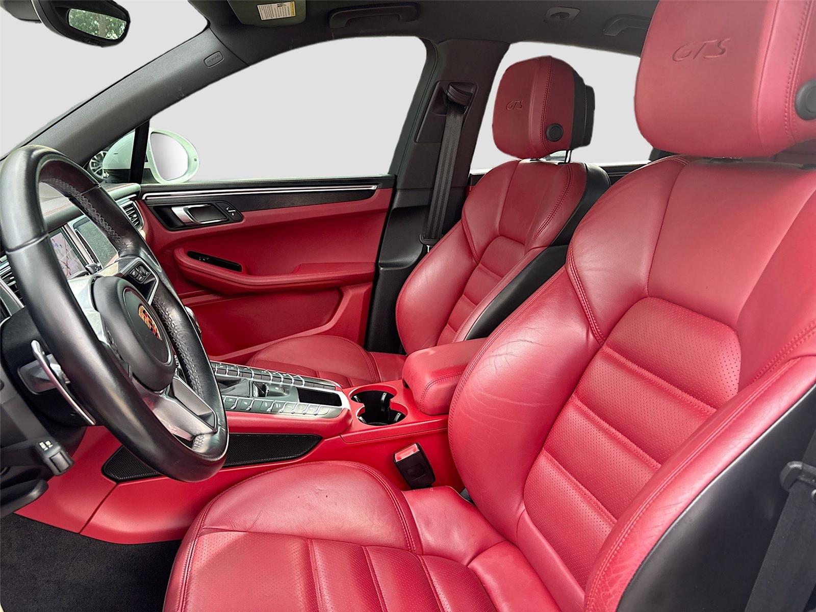 2018 Porsche Macan GTS