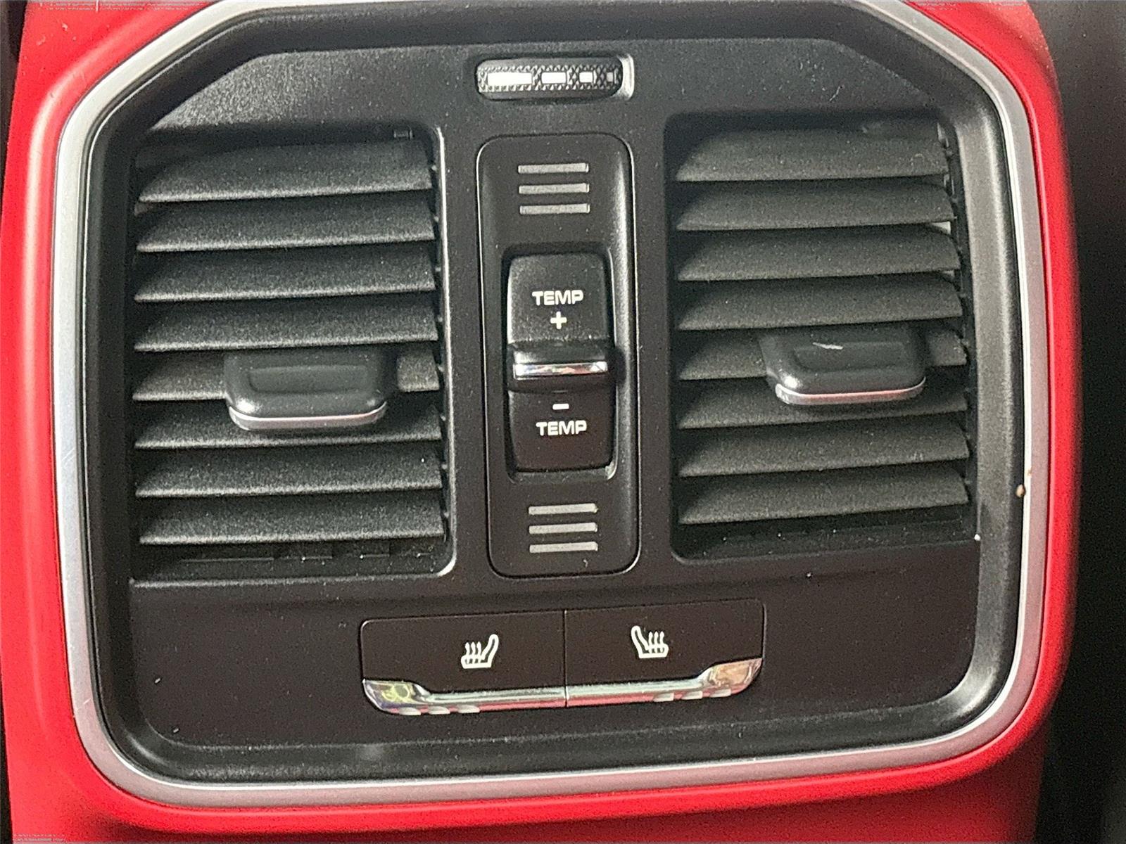 2018 Porsche Macan GTS