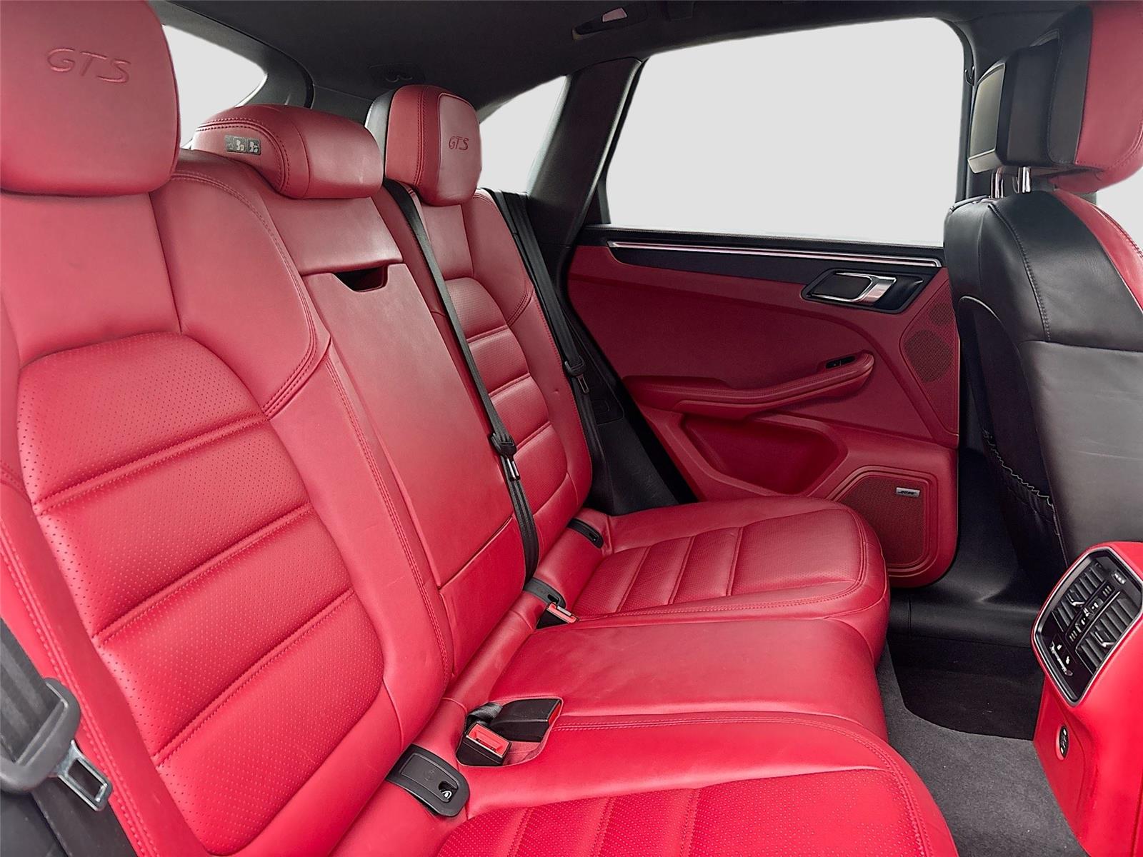 2018 Porsche Macan GTS