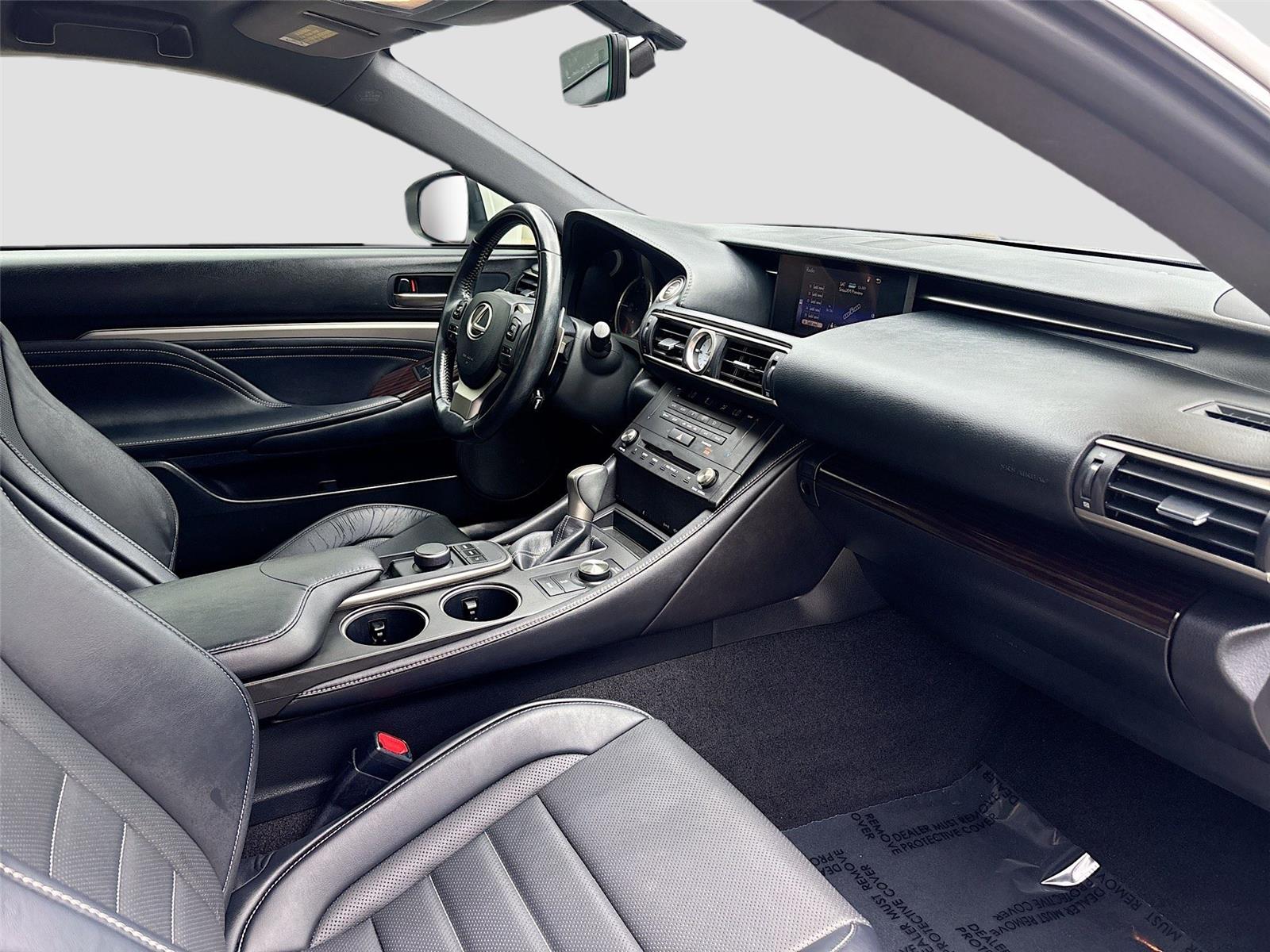 2016 Lexus RC 200t