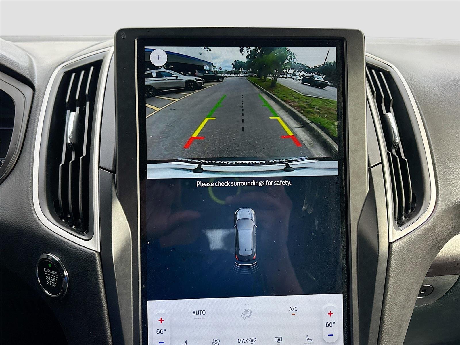 2024 Ford Edge SEL photo 13