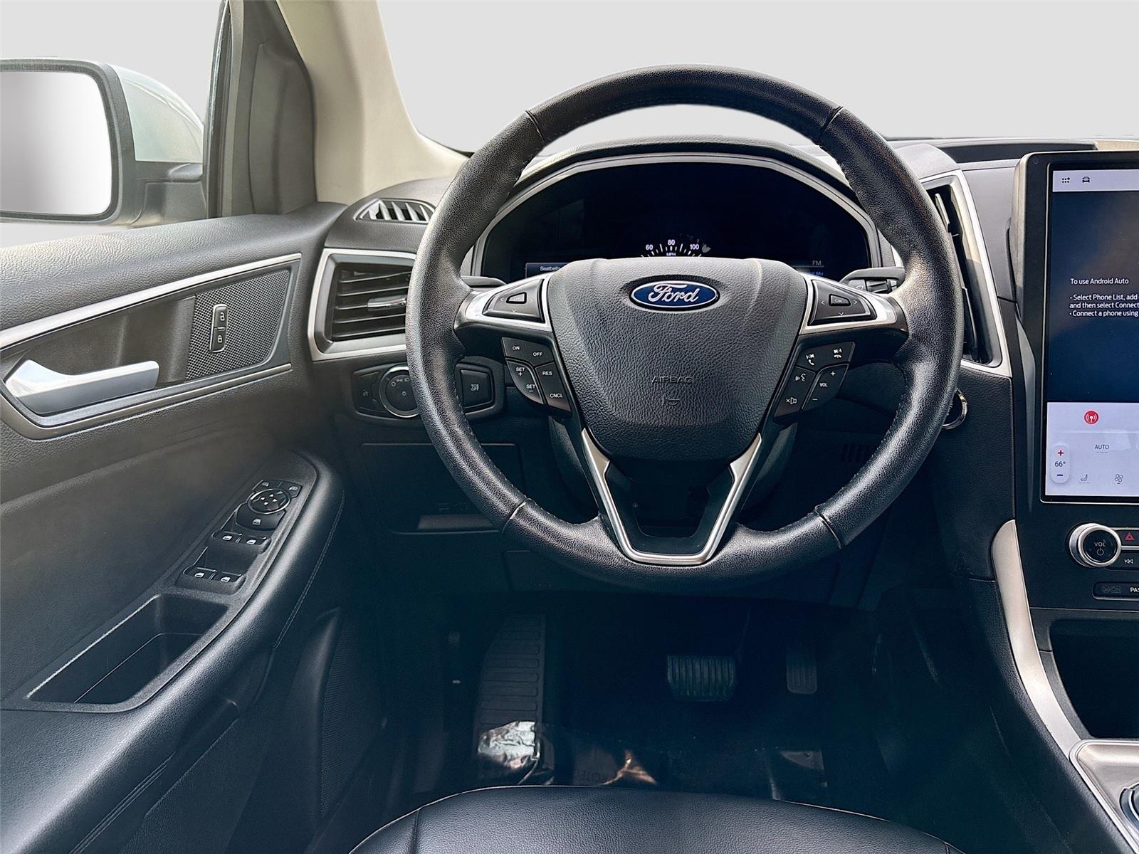 2024 Ford Edge SEL photo 22