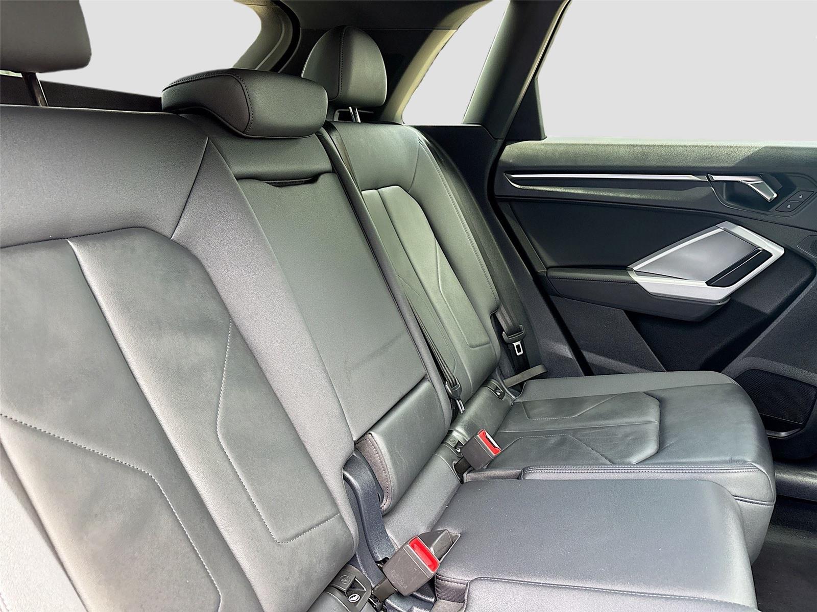 2023 Audi Q3 S line Premium photo 27