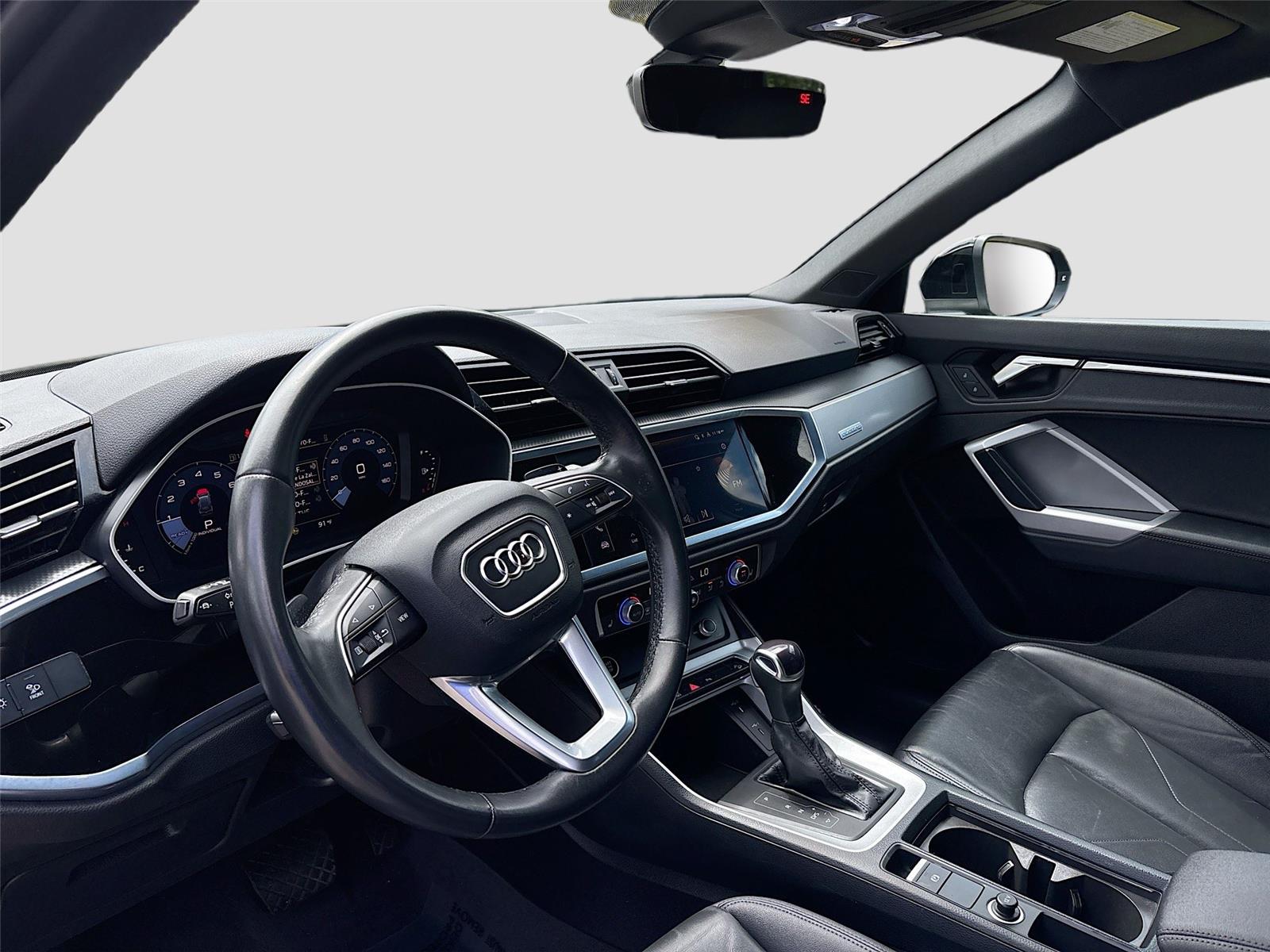 2023 Audi Q3 S line Premium