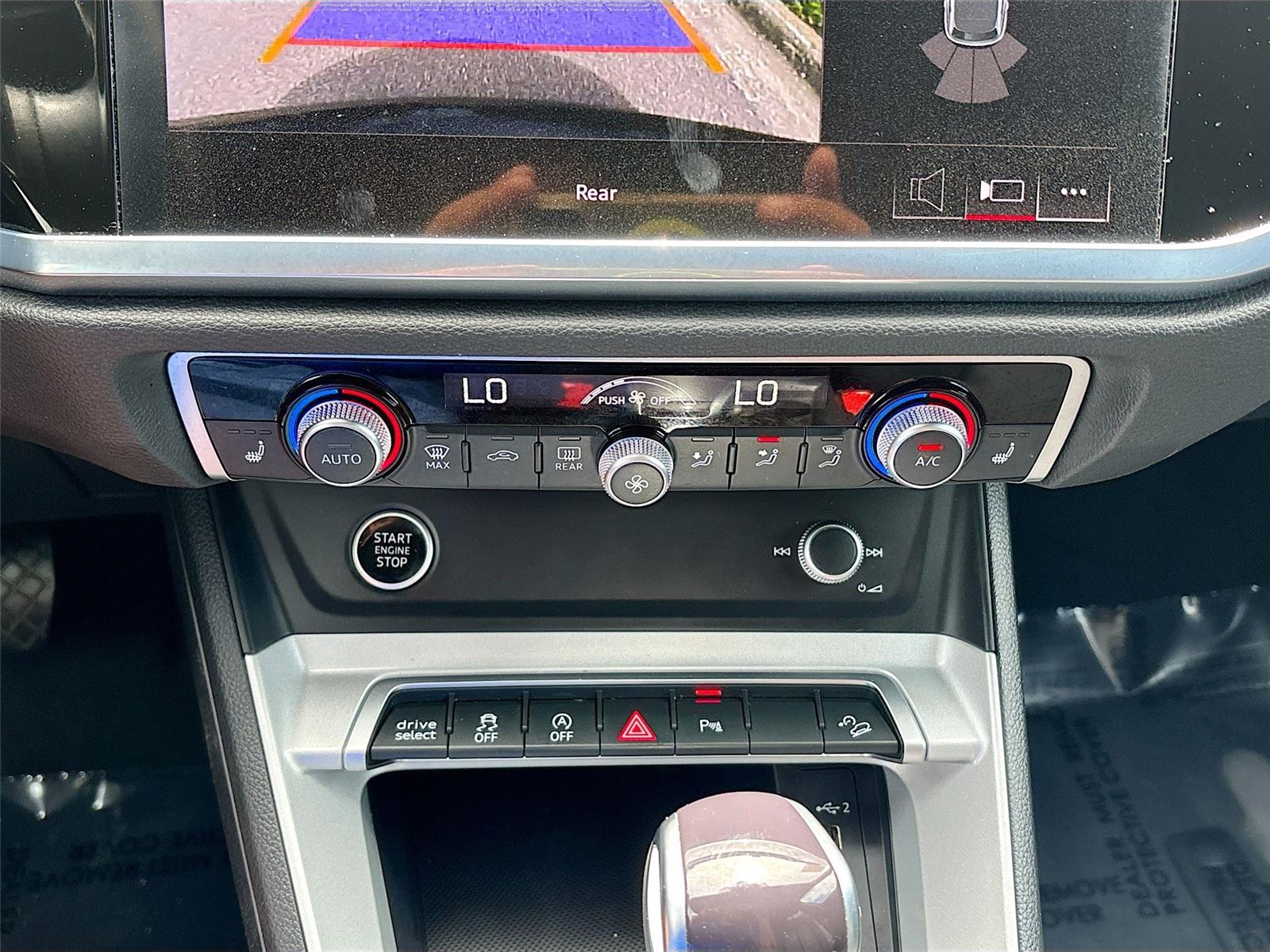 2023 Audi Q3 S line Premium photo 15
