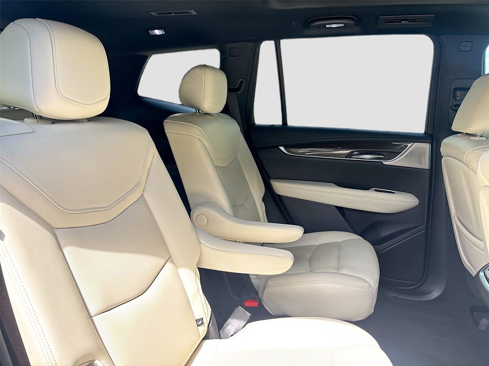 2021 Cadillac XT6 Sport photo 30