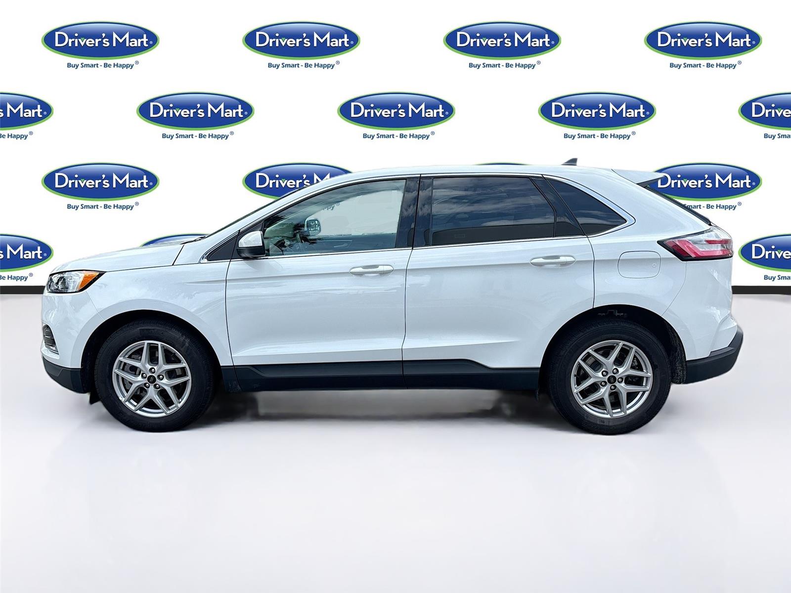 2024 Ford Edge SEL photo 4