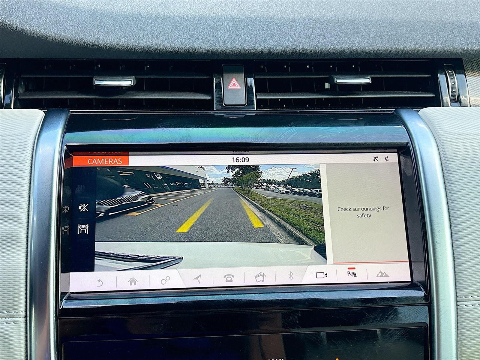 2020 Land Rover Discovery Sport S R-Dynamic