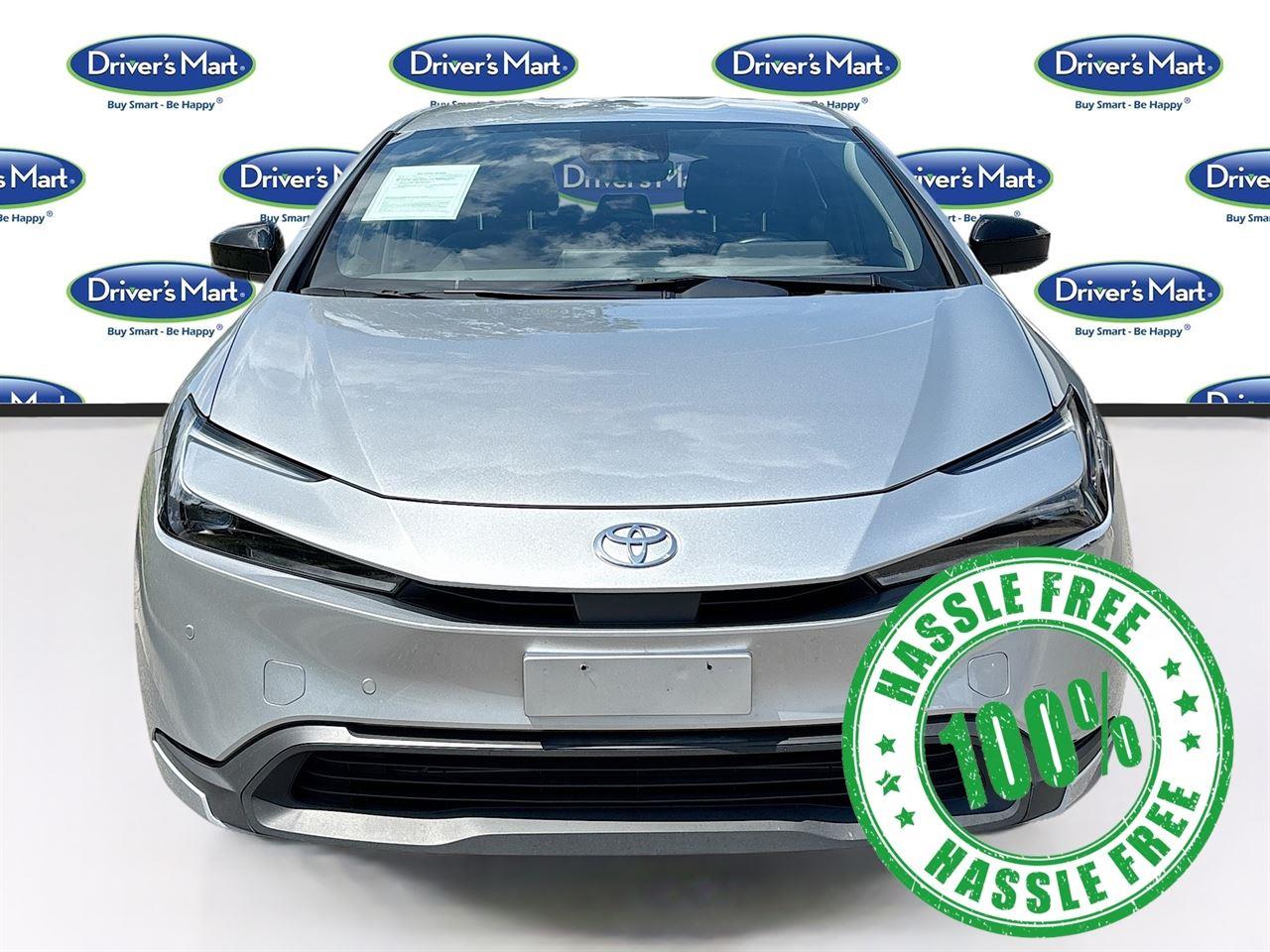 2024 Toyota Prius LE photo 2