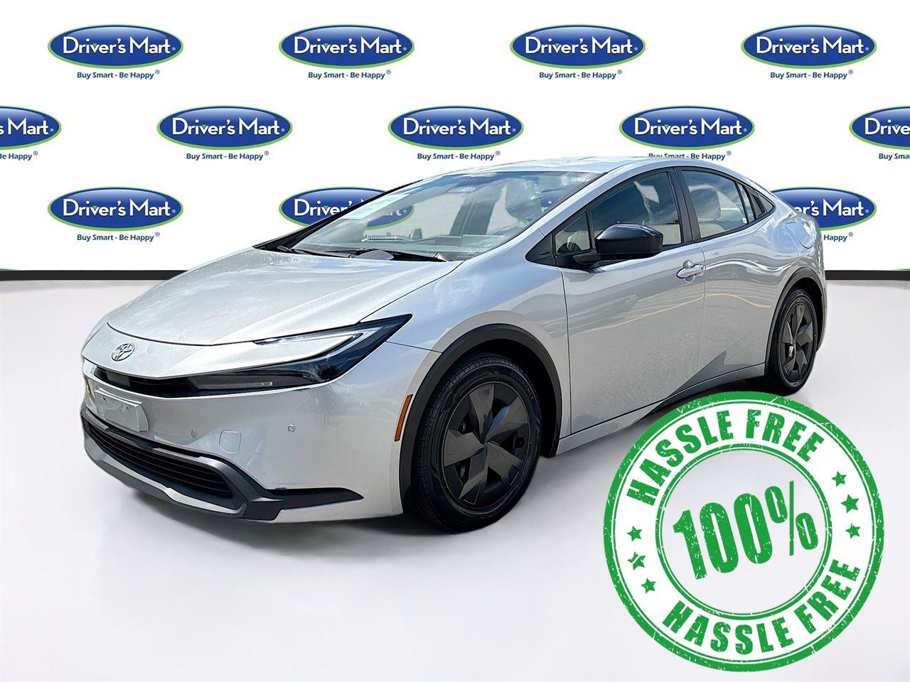 2024 Toyota Prius LE photo 3