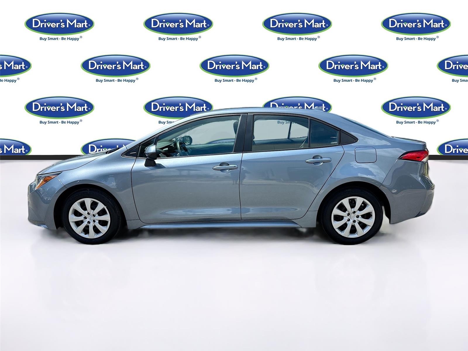 2024 Toyota Corolla LE photo 4