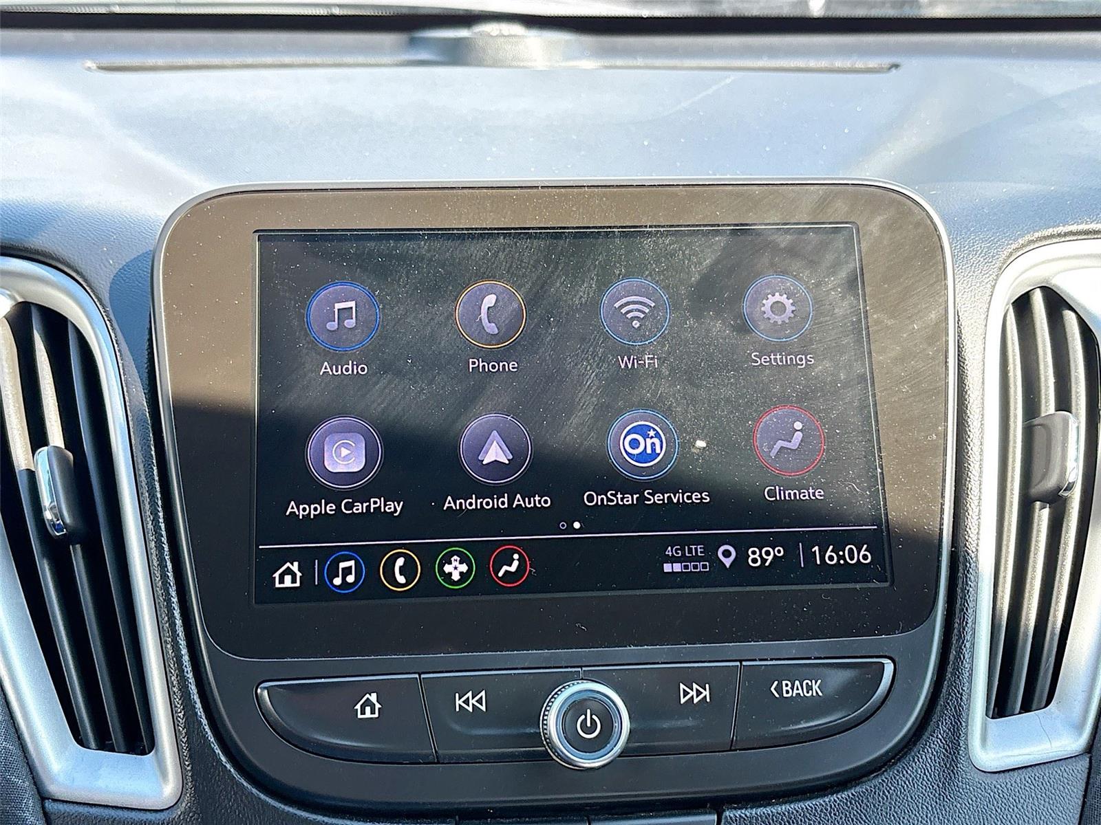 2024 Chevrolet Malibu 1LT photo 13