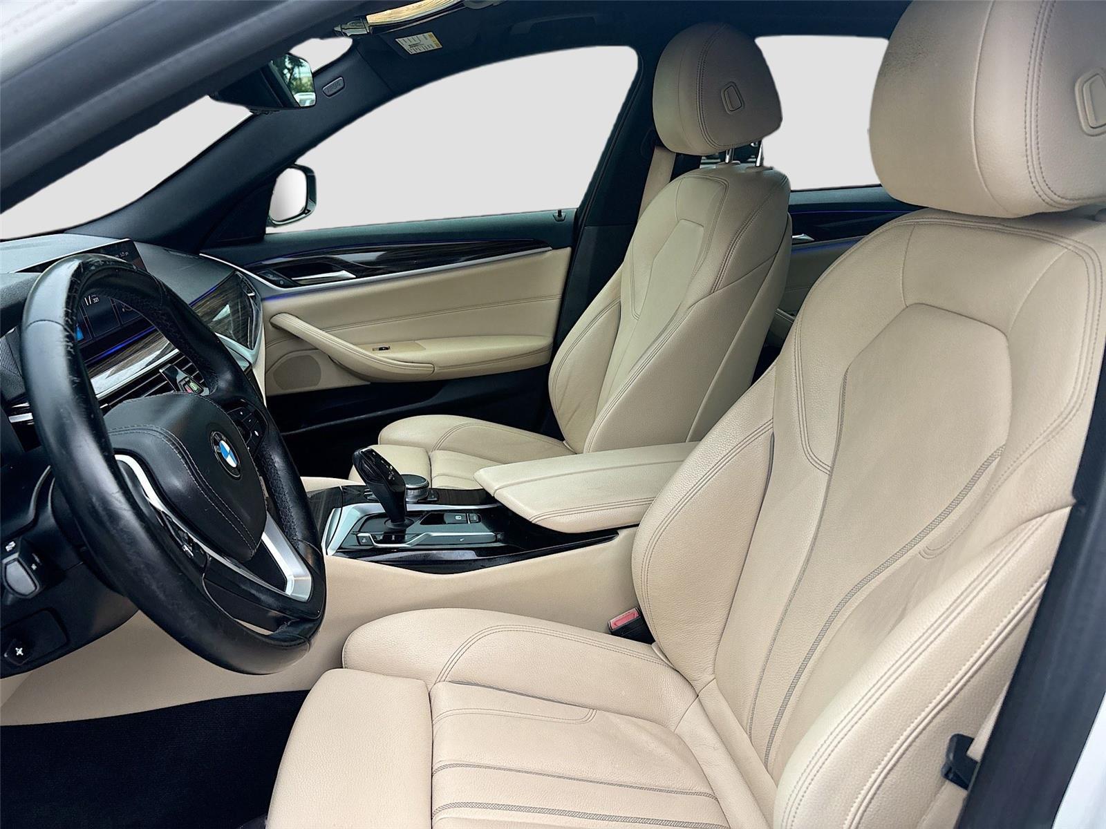 2019 BMW 5 Series 530i
