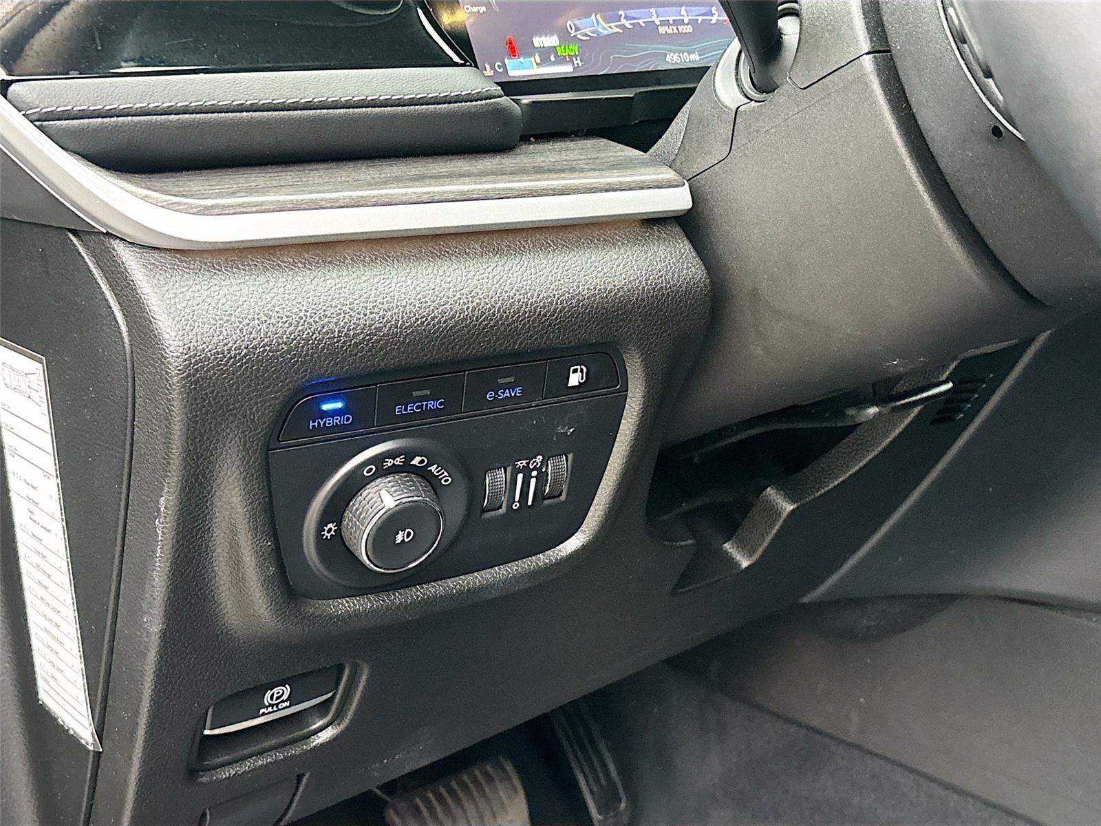 2023 Jeep Cherokee 4xe photo 8
