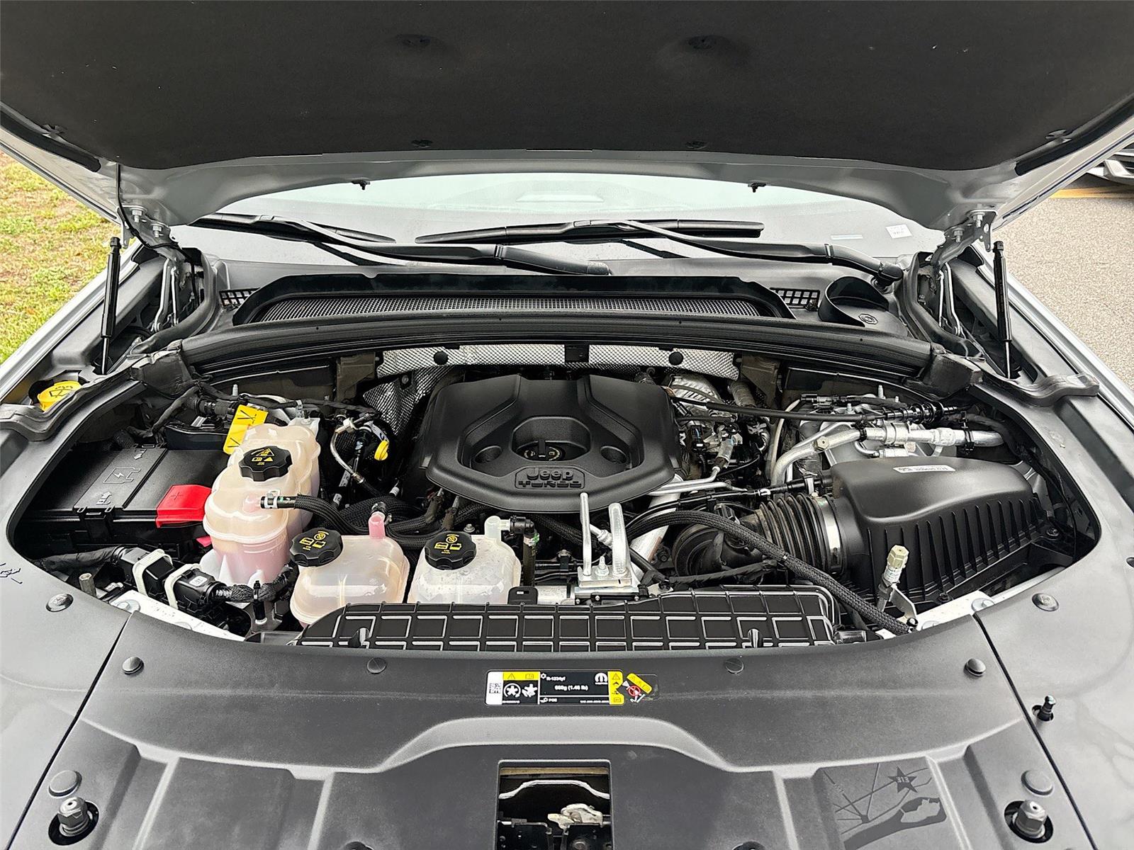 2023 Jeep Cherokee 4xe photo 28