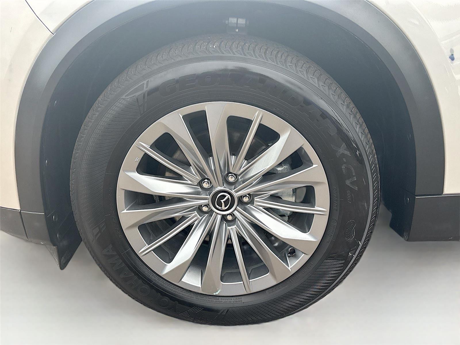 2024 Mazda CX-90 3.3 Turbo Preferred Plus photo 29